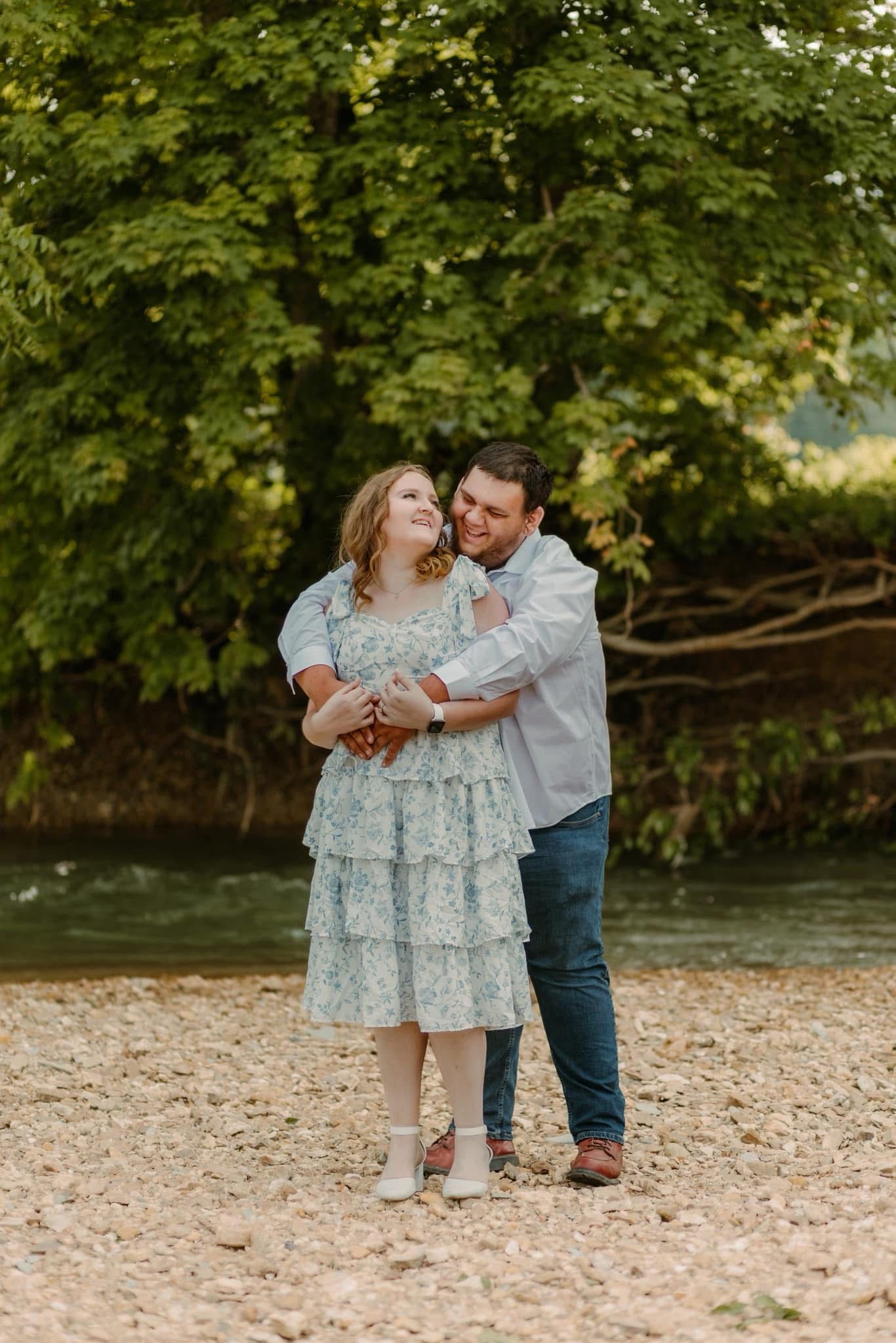 Engagement session, creek