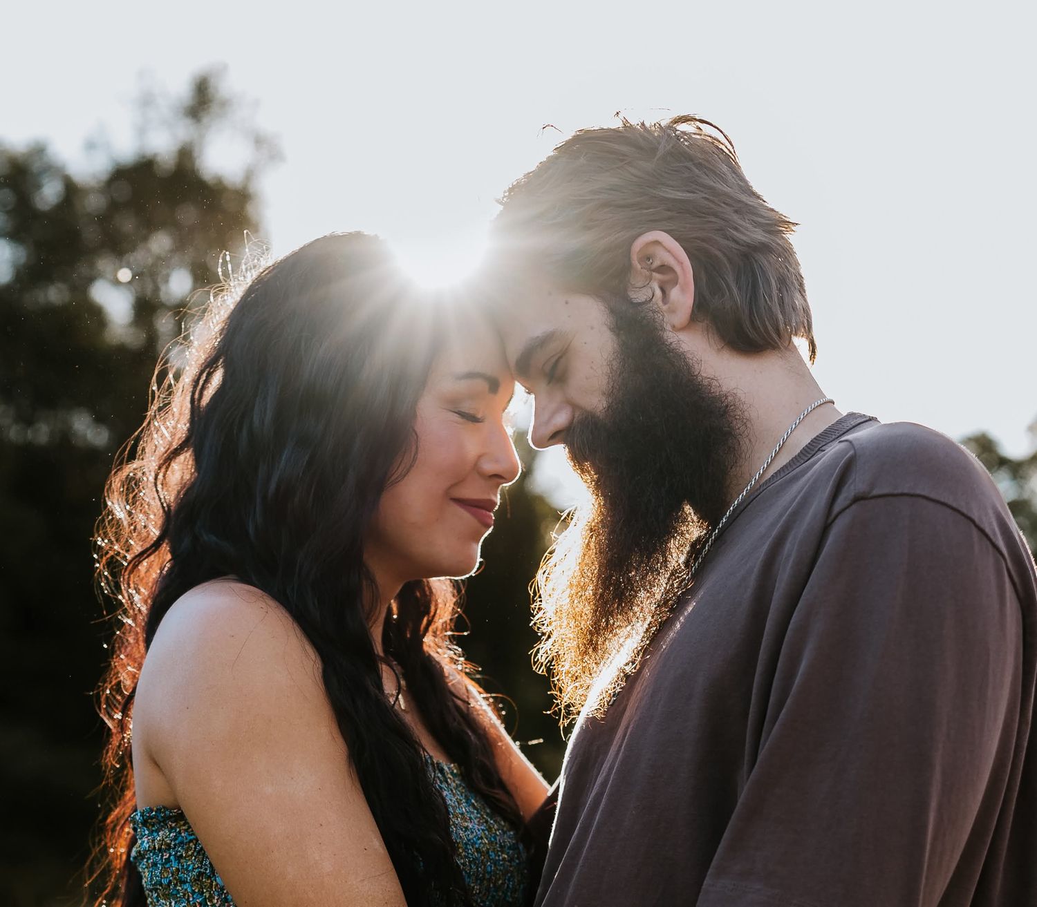 Couples session, sunshine, golden hour