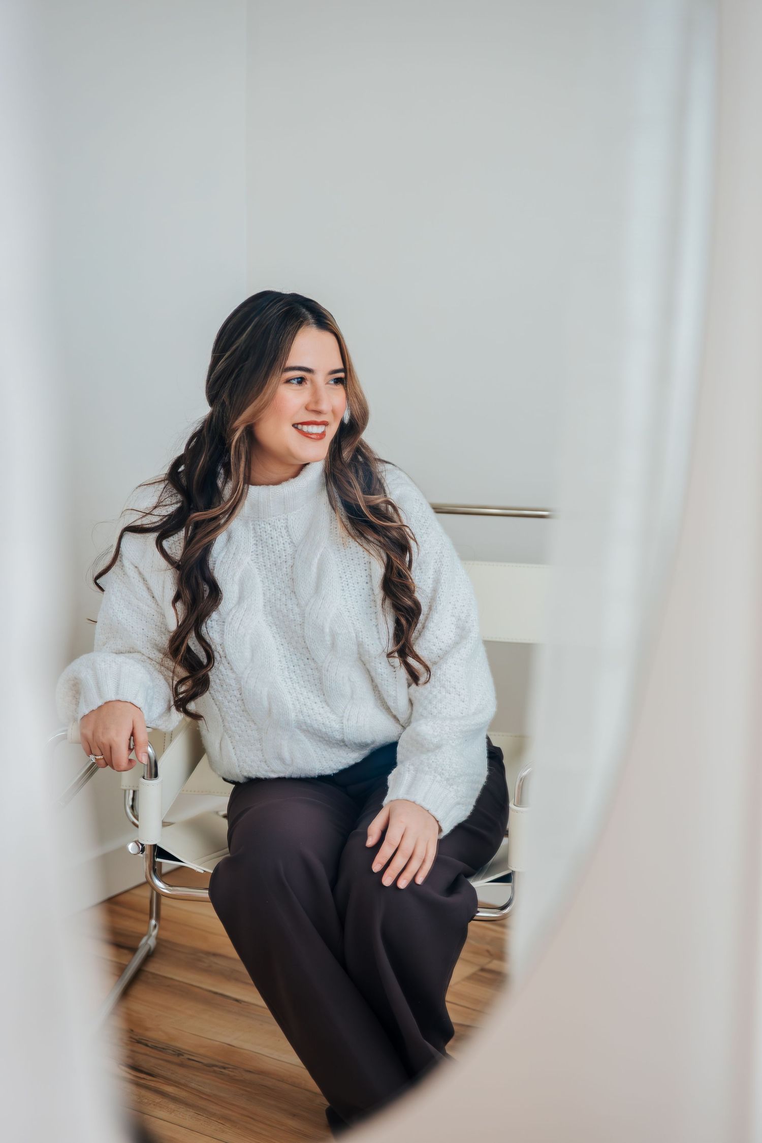 Calgary and Edmonton branding and headshot photographer. Coral konanz photography. Branding pictures for therapists and hairstylists.