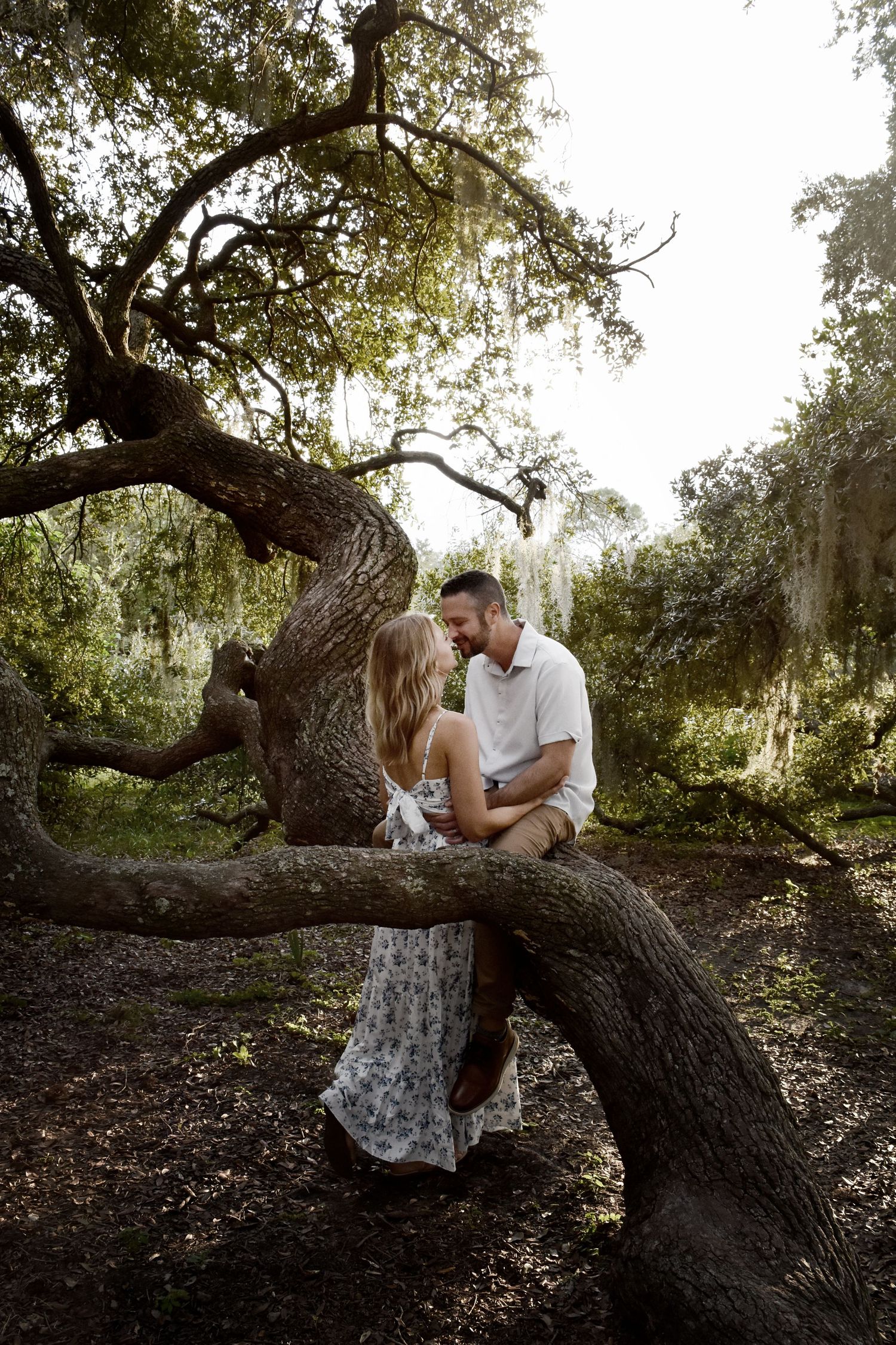 We embrace a documentary-style, authentic, and soulful approach to wedding photography, focusing on genuine emotions.