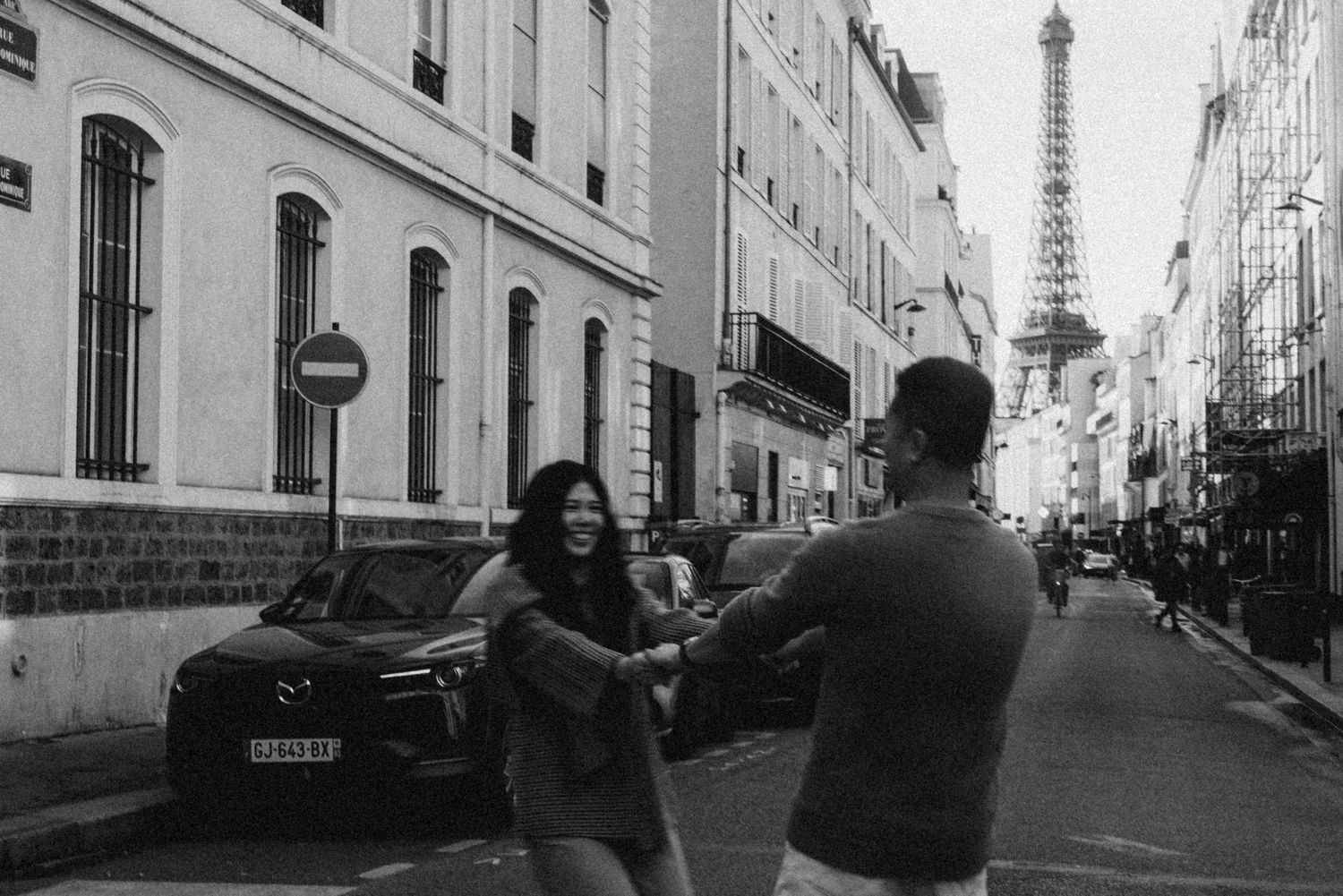 Cinematic travel photographer in Berlin. Elopement, wedding, couple stories. Paris, Amsterdam, Milan, Florence, Amalfi, Dolomites, Nice,...