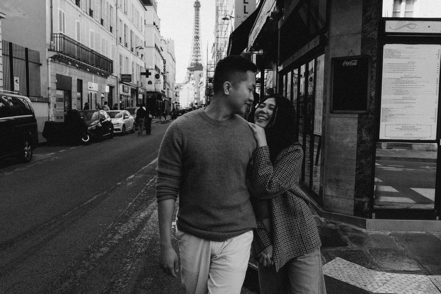 Cinematic travel photographer in Berlin. Elopement, wedding, couple stories. Paris, Amsterdam, Milan, Florence, Amalfi, Dolomites, Nice,...