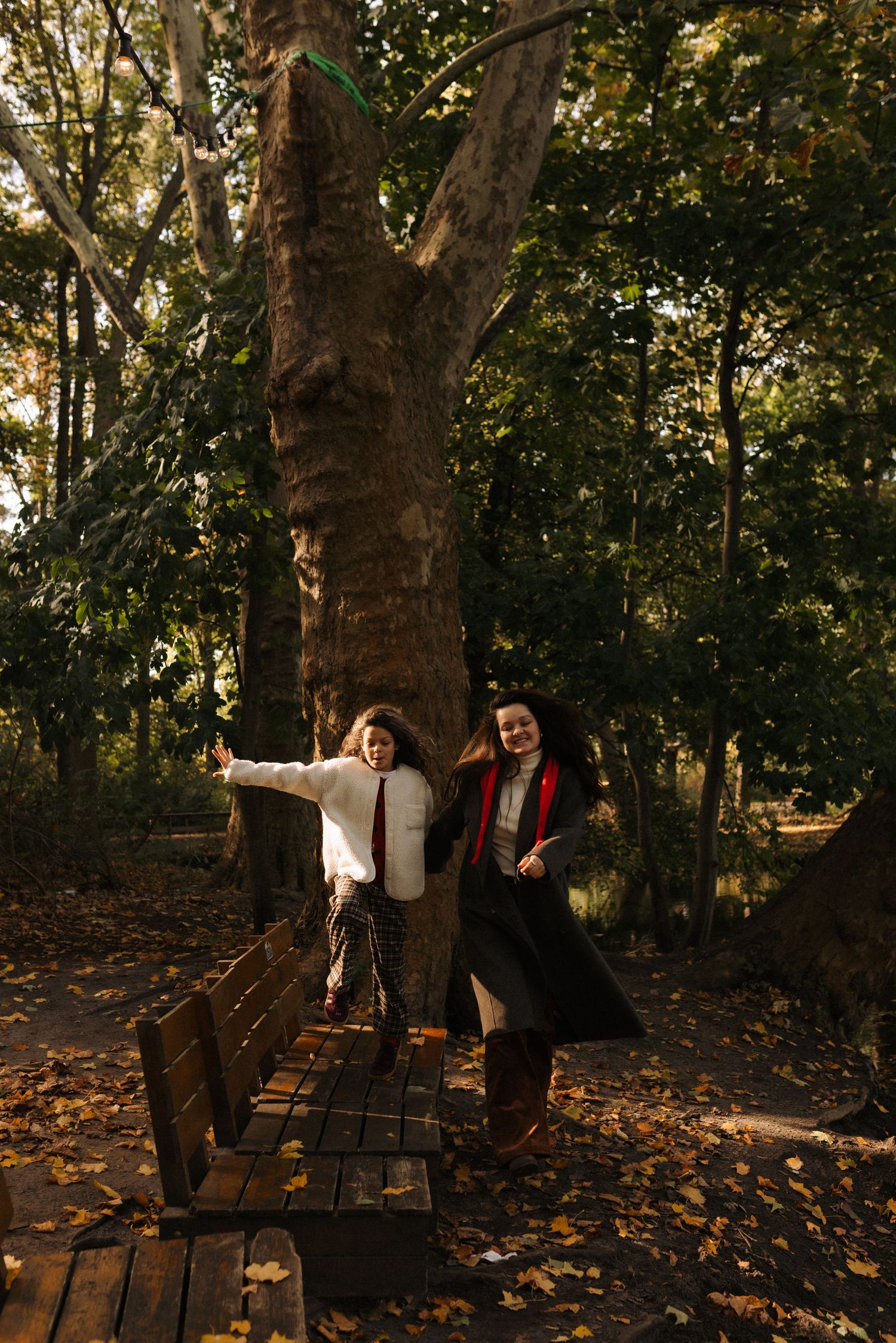 captured.by.aliia - Cinematic travel destination documentary photographer in Europe, Berlin. Wedding, Elopement, Couple, Love story, Family