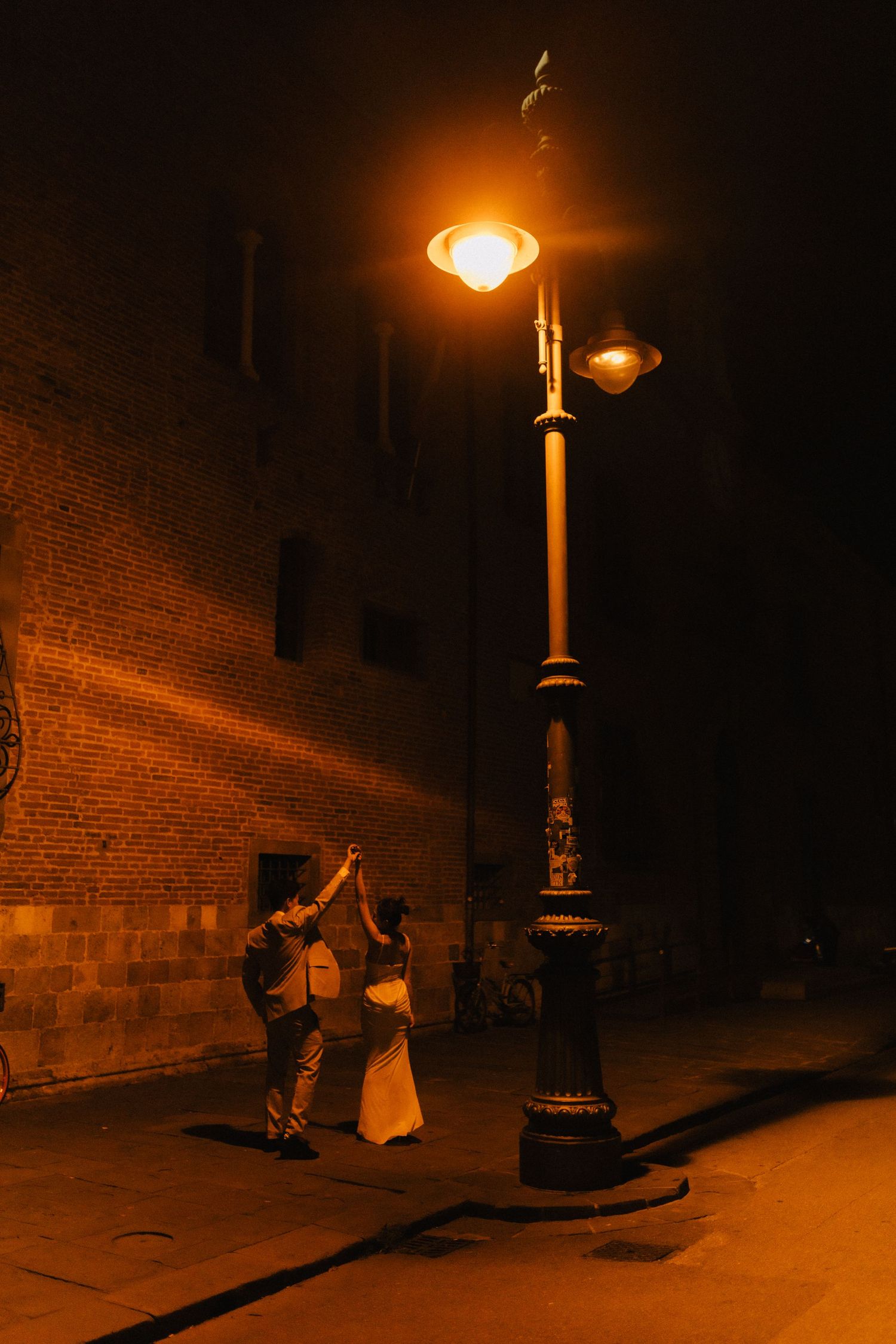 captured.by.aliia - Cinematic lifestyle destination documentary photographer Europe, Berlin. Wedding, Elopement, Couple, Love story, Family