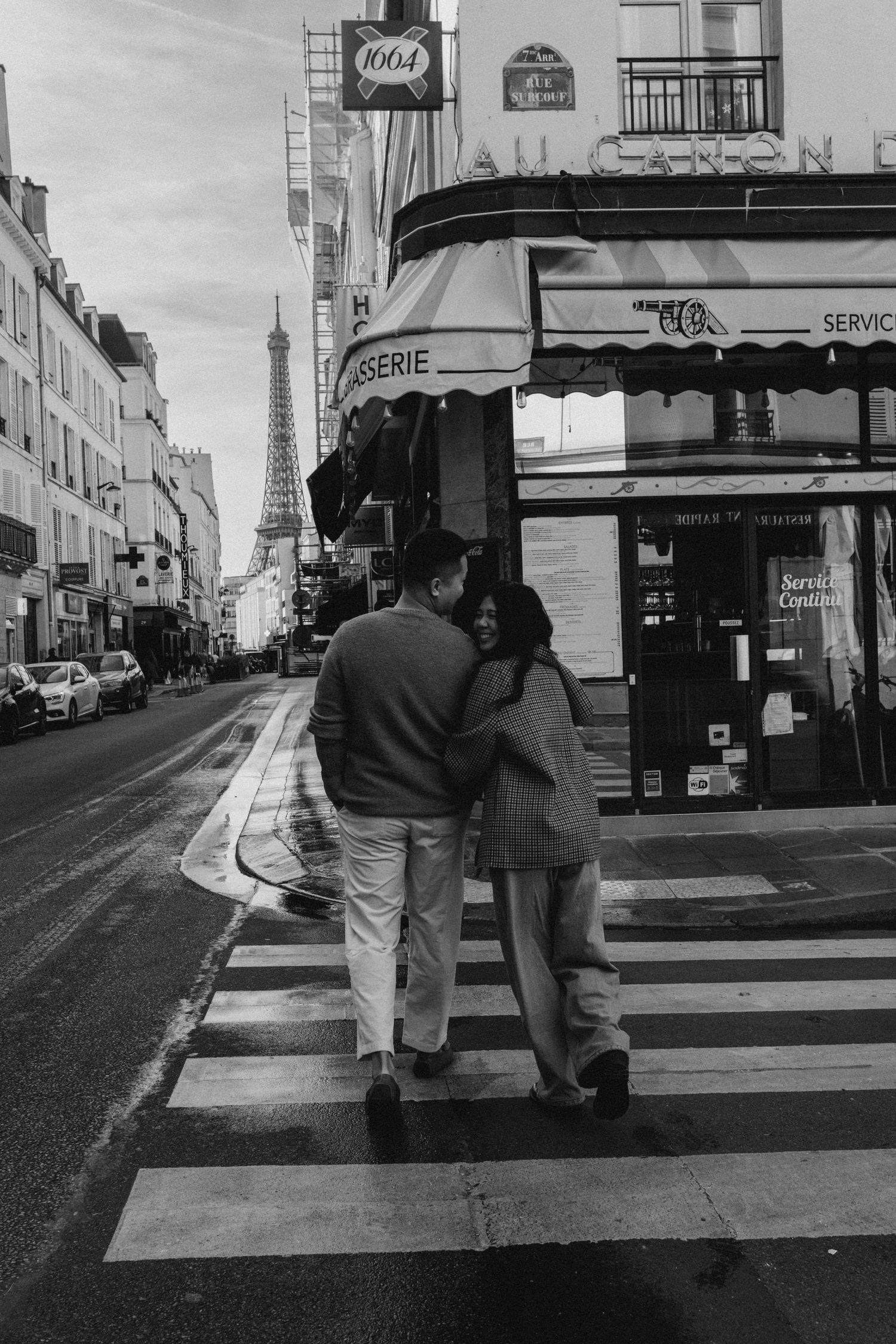 Cinematic travel photographer in Berlin. Elopement, wedding, couple stories. Paris, Amsterdam, Milan, Florence, Amalfi, Dolomites, Nice,...