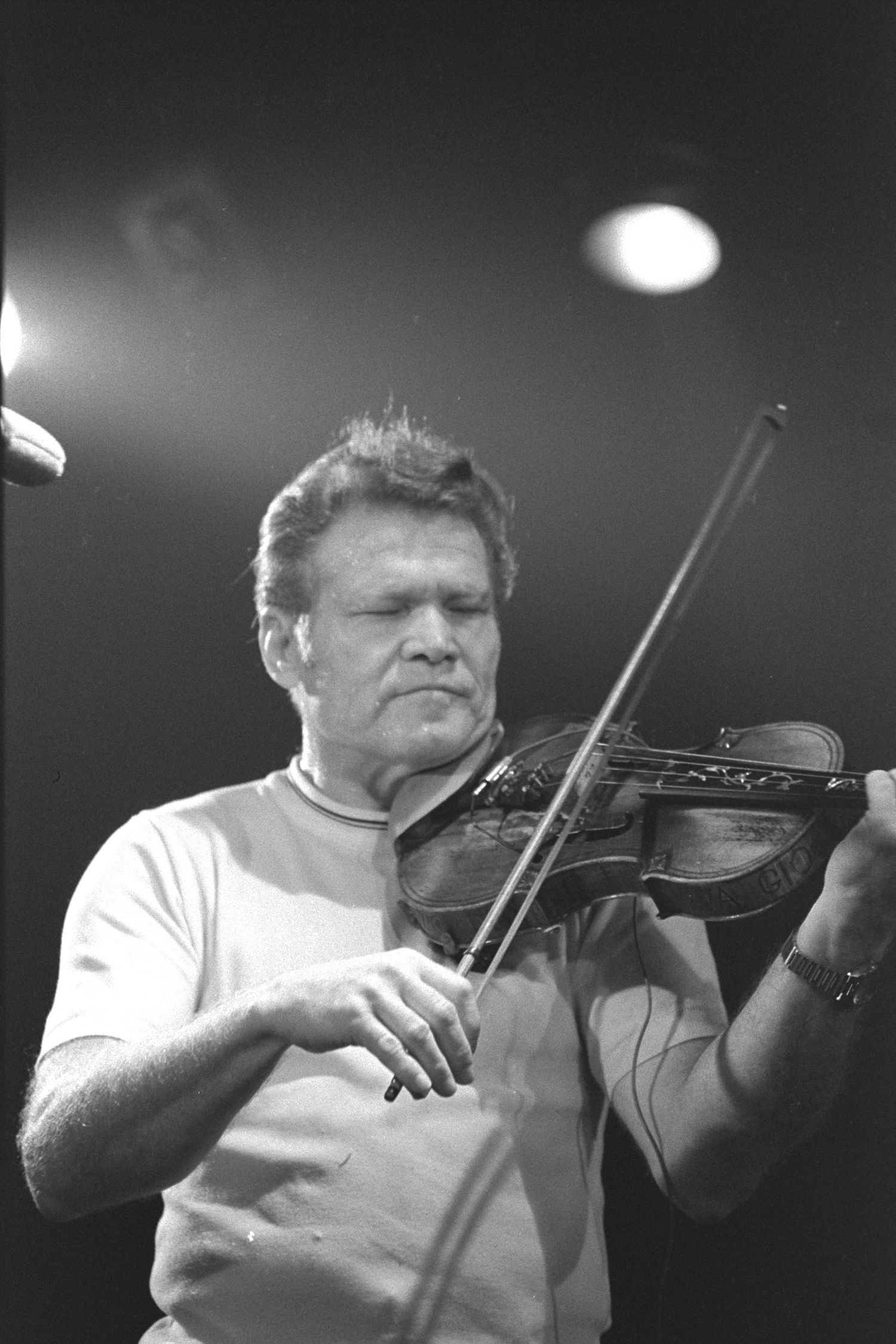 Vassar Clements @ JB Scotts in Albany, NY - 1979  - Photograph by Richard D. Schoenberg