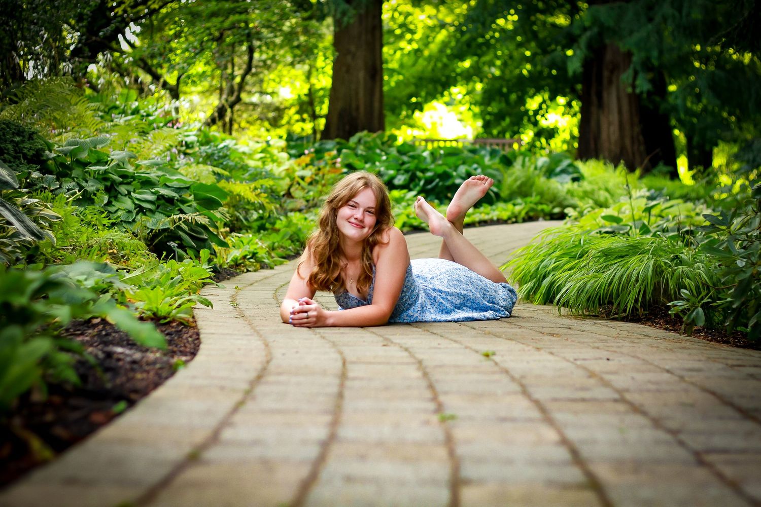 Senior Session at Rose Garden
