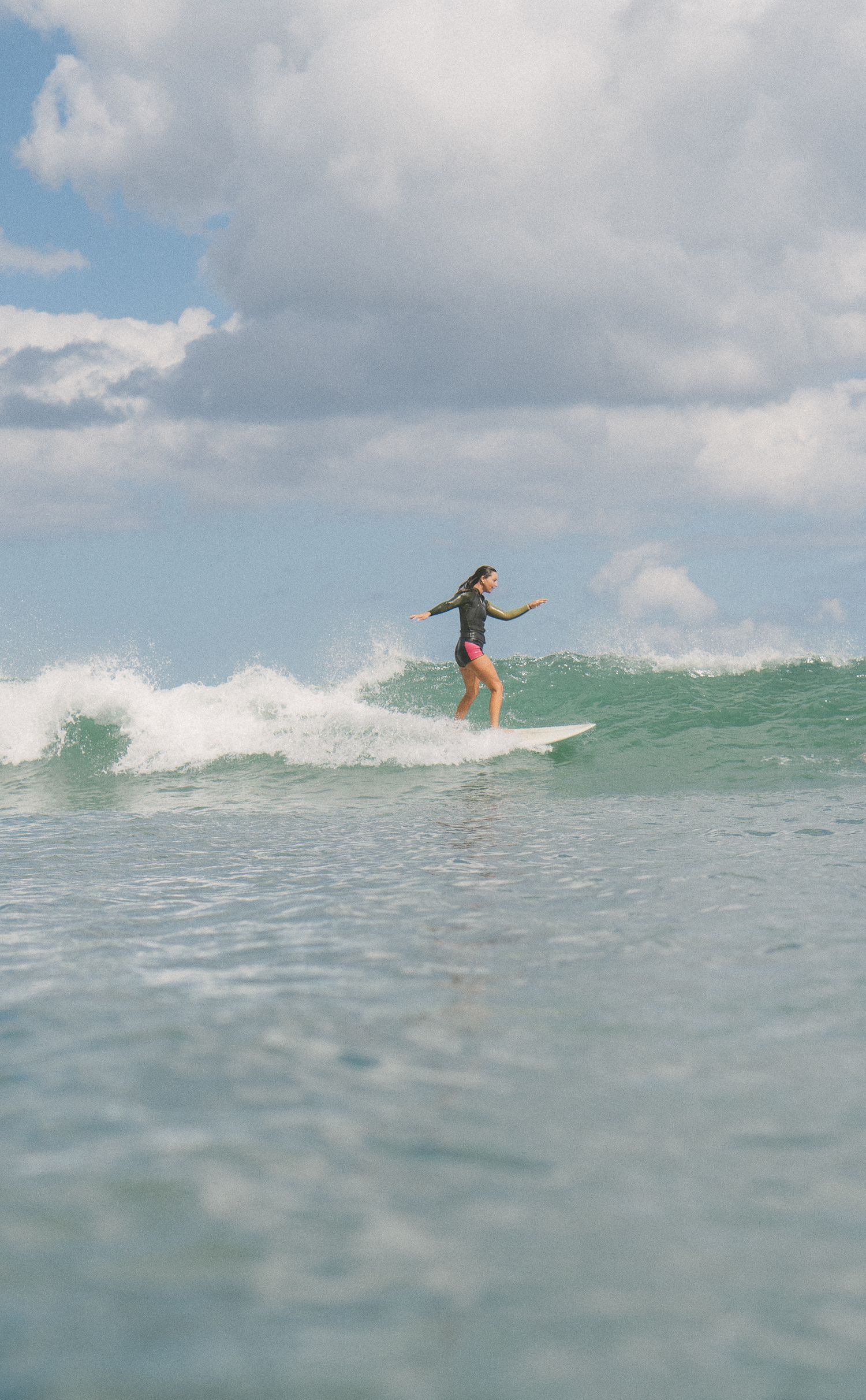 Raglan Surf Photographer