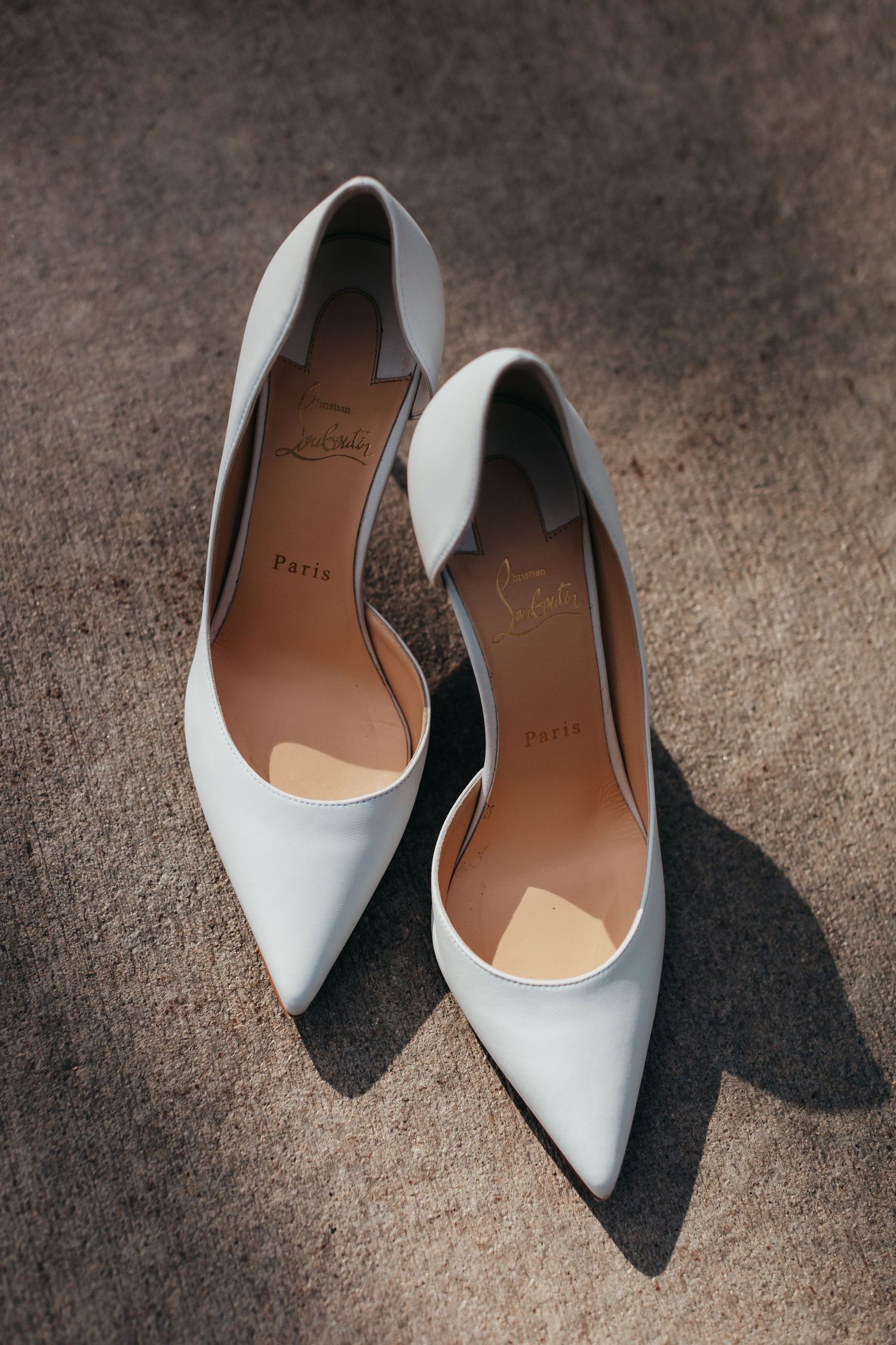 winter wedding detail shot