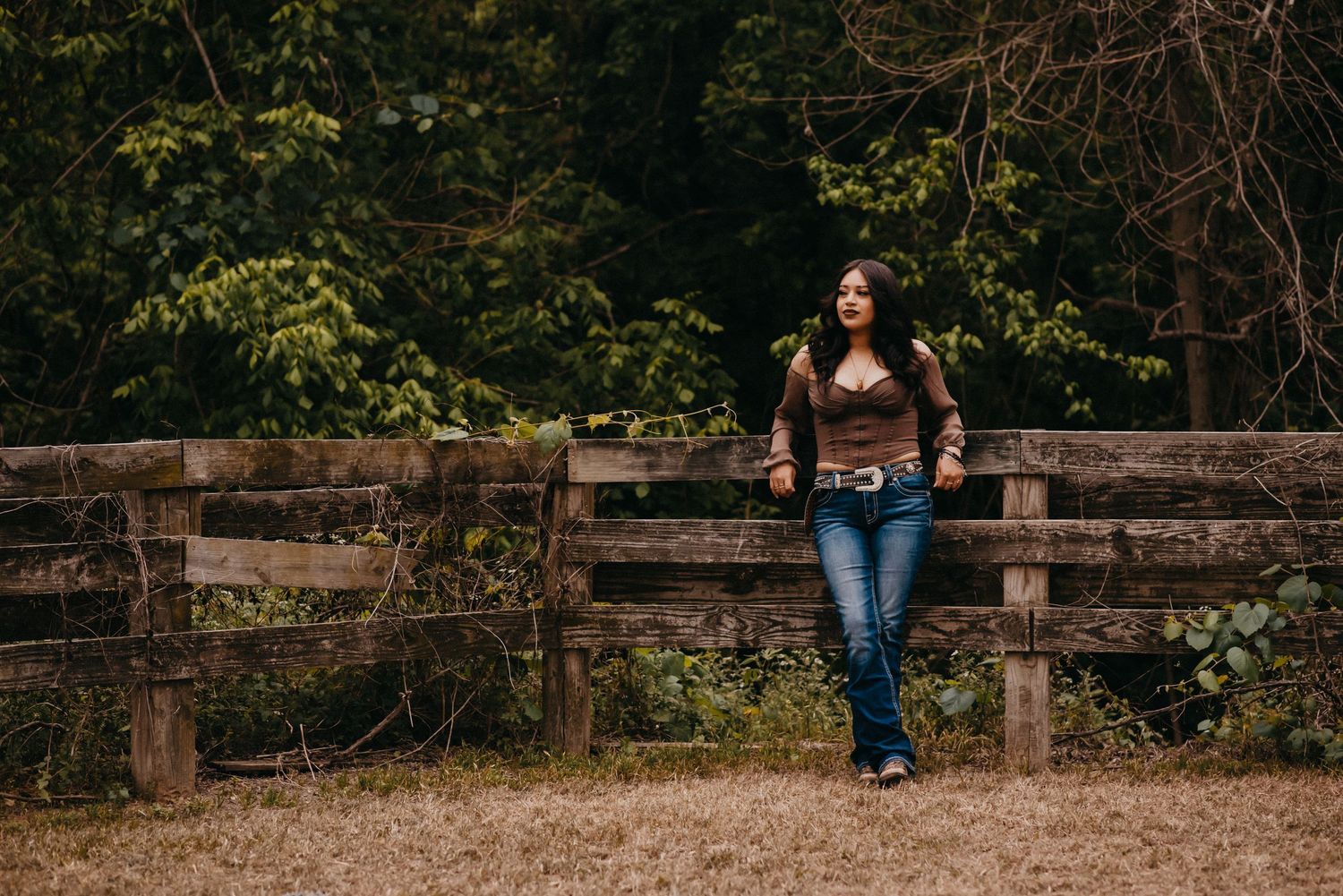 Senior girl photo in Seguin, TX