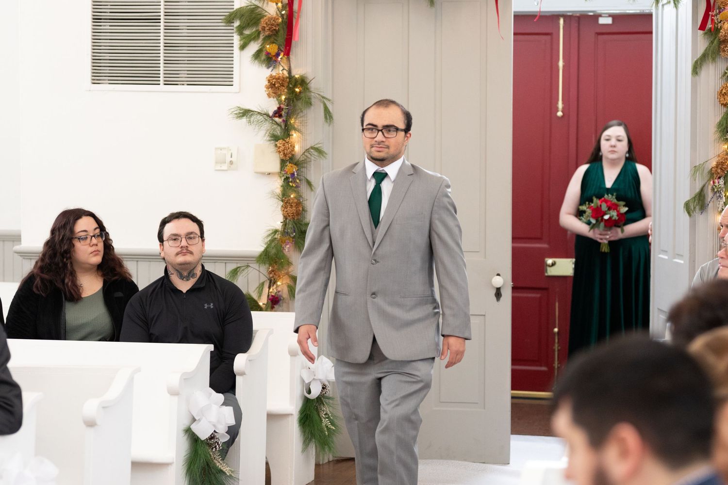 Indoor wedding ceremony at St. James Meeting House in Boardman, Ohio captured by Sarah Marie Studio