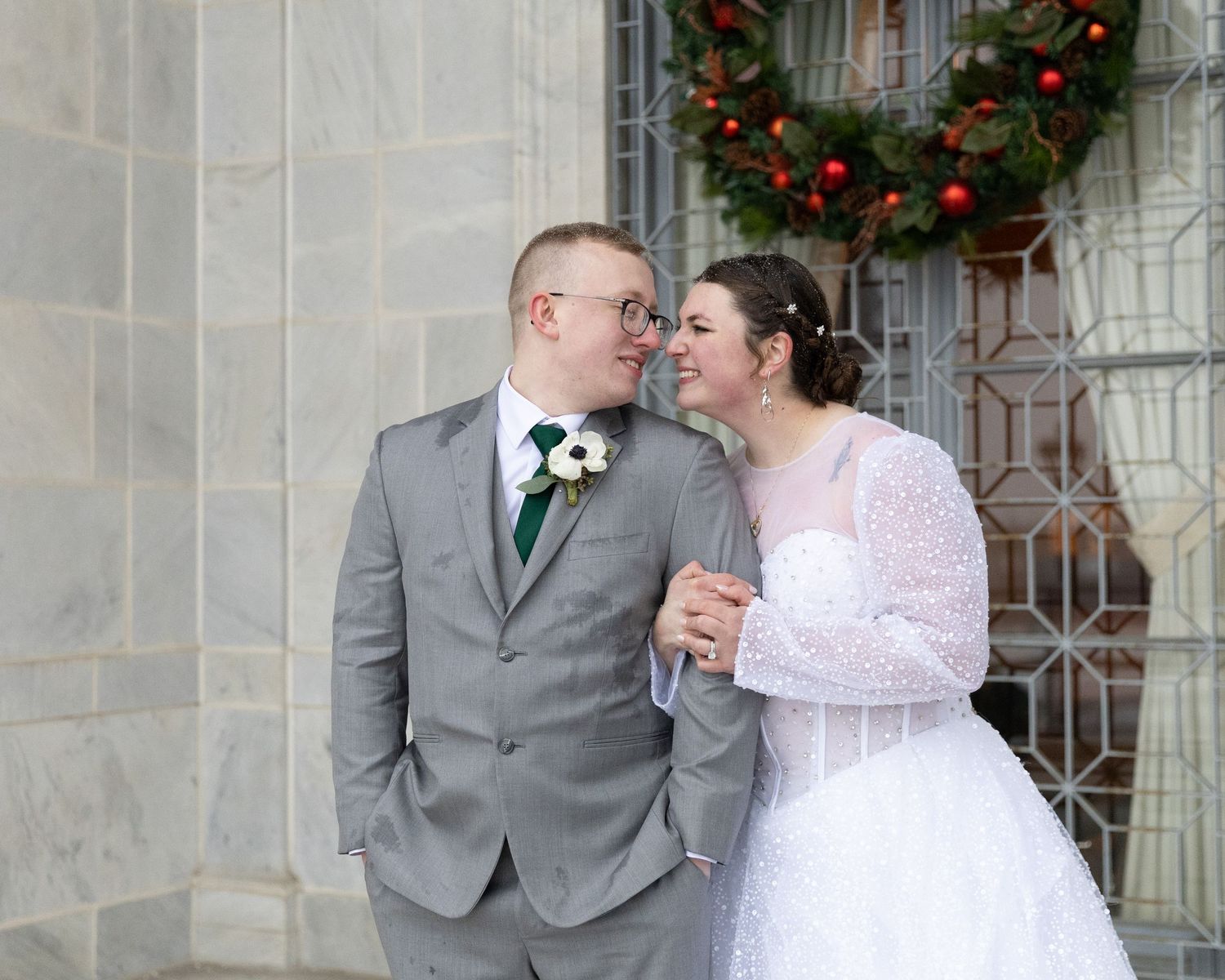 Bridal Portraits at Butler institute of American Art Youngstown Ohio captured by Sarah Marie Studio