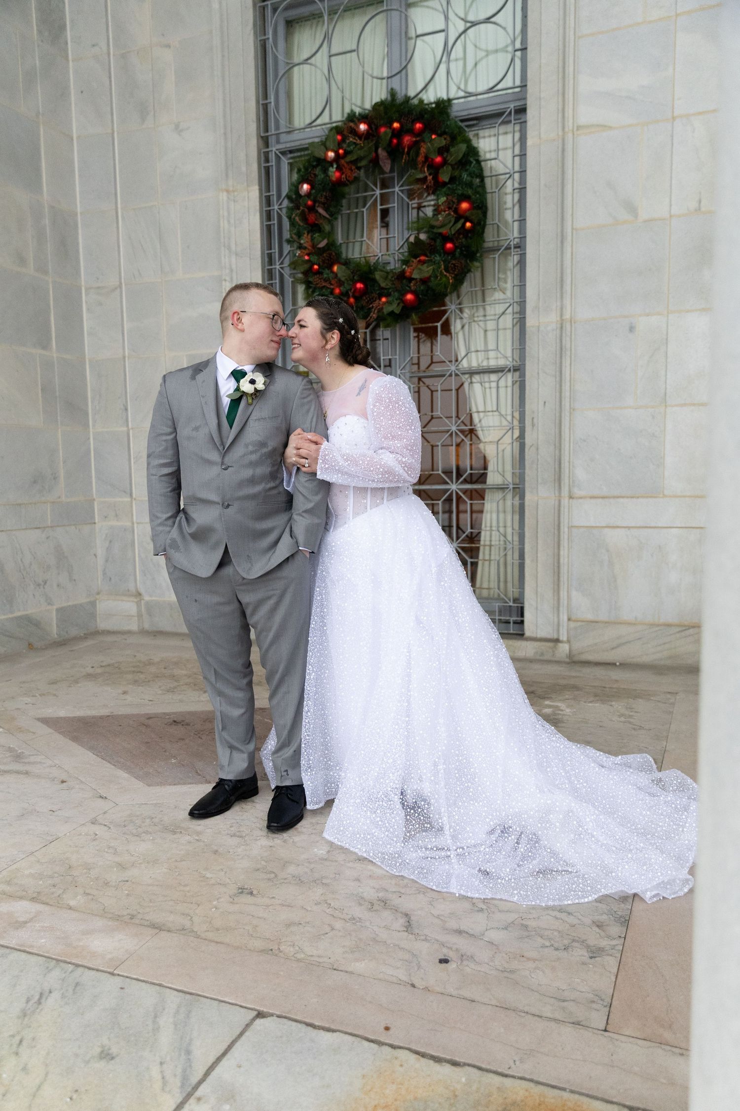 Bridal Portraits at Butler institute of American Art Youngstown Ohio captured by Sarah Marie Studio