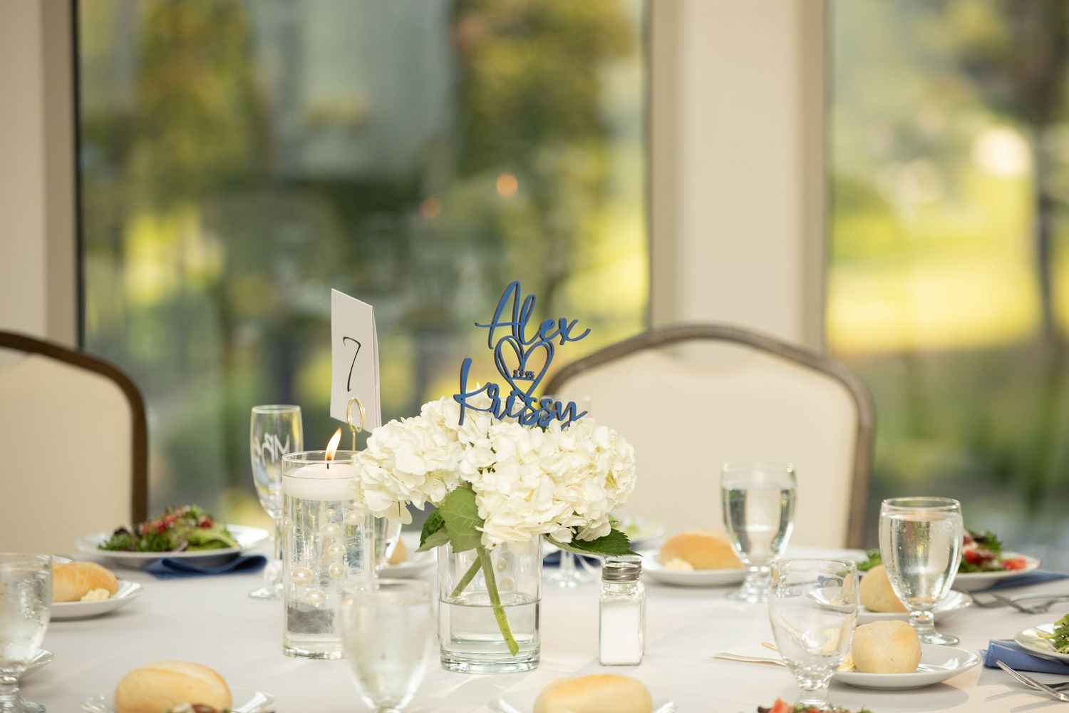 detail wedding photography at a summer wedding at the Tanglewood Club in Chagrin Falls, Ohio by Sarah Marie Studio.