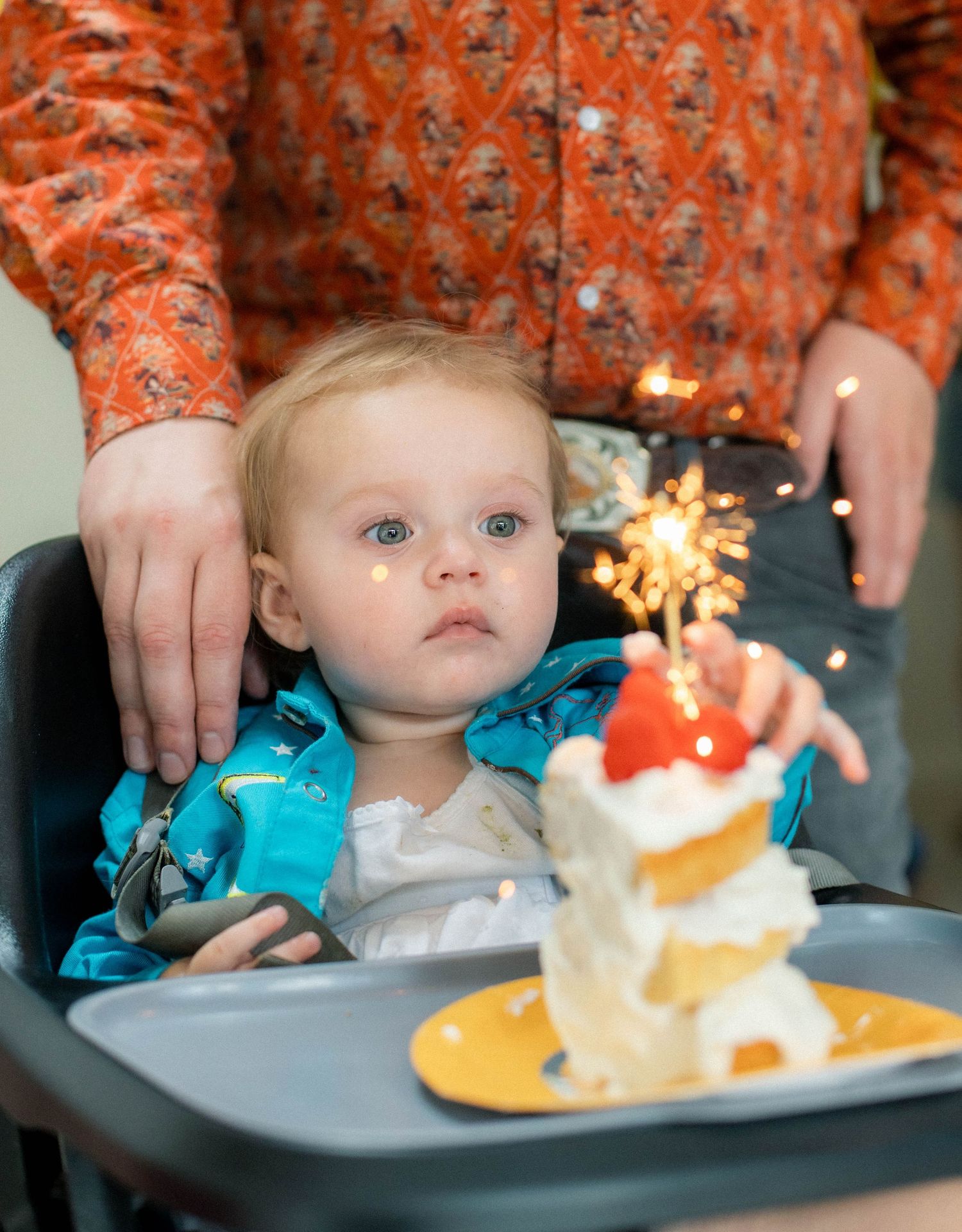 Candid, playful family photography. Baby's first birthday and the smash cake moment. Film + digital