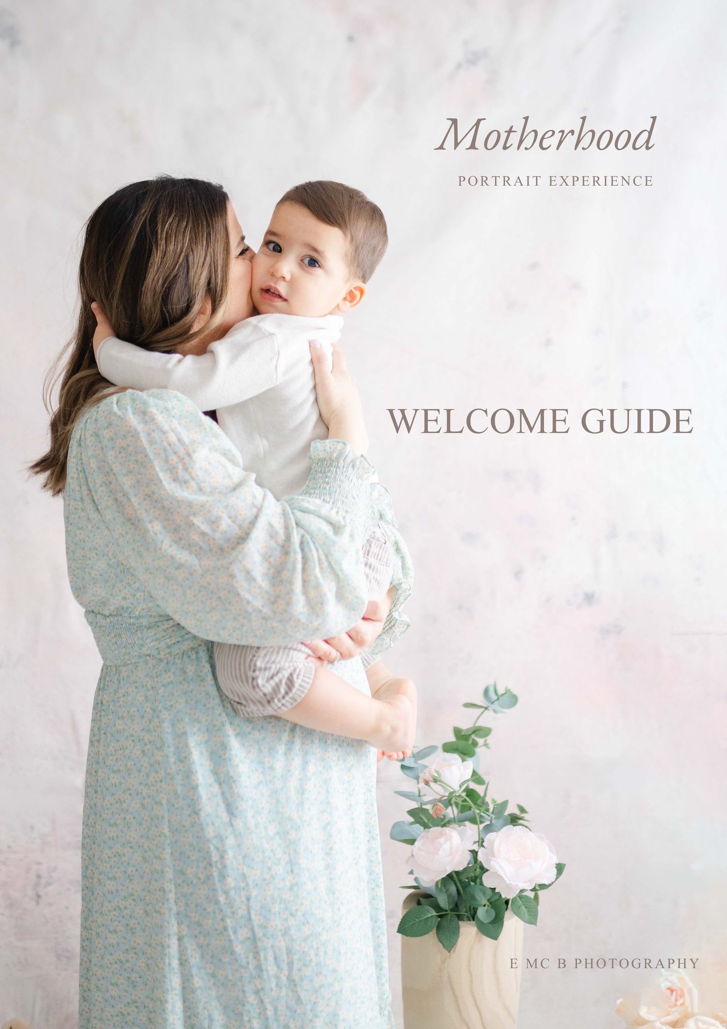 Richmond Motherhood Photography Soft and ethereal motherhood photography welcome guide cover
