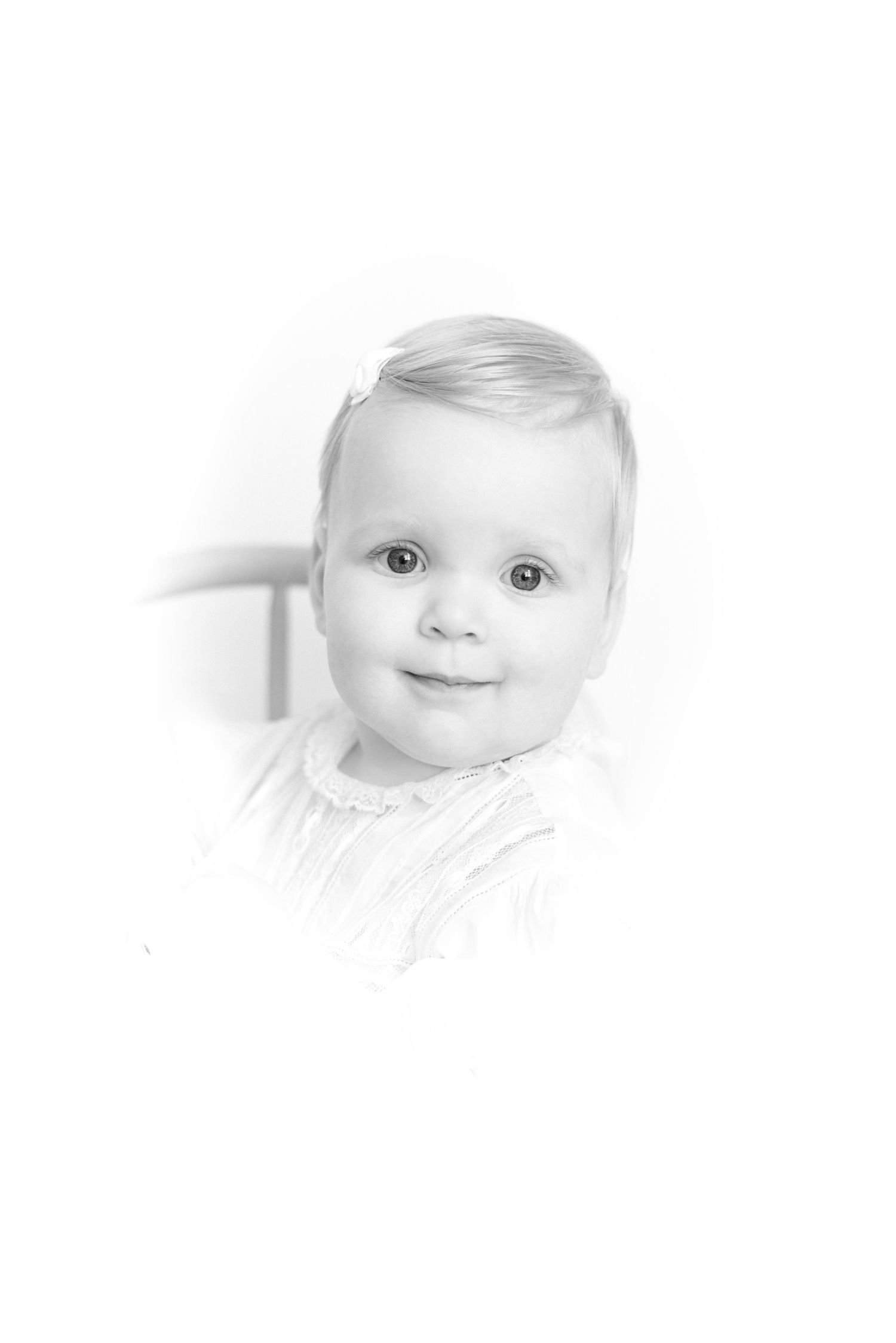 black and white heirloom session by Richmond newborn photographer