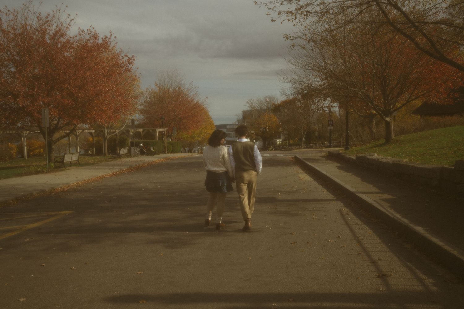 Couple walking in Bar Harbor Maine