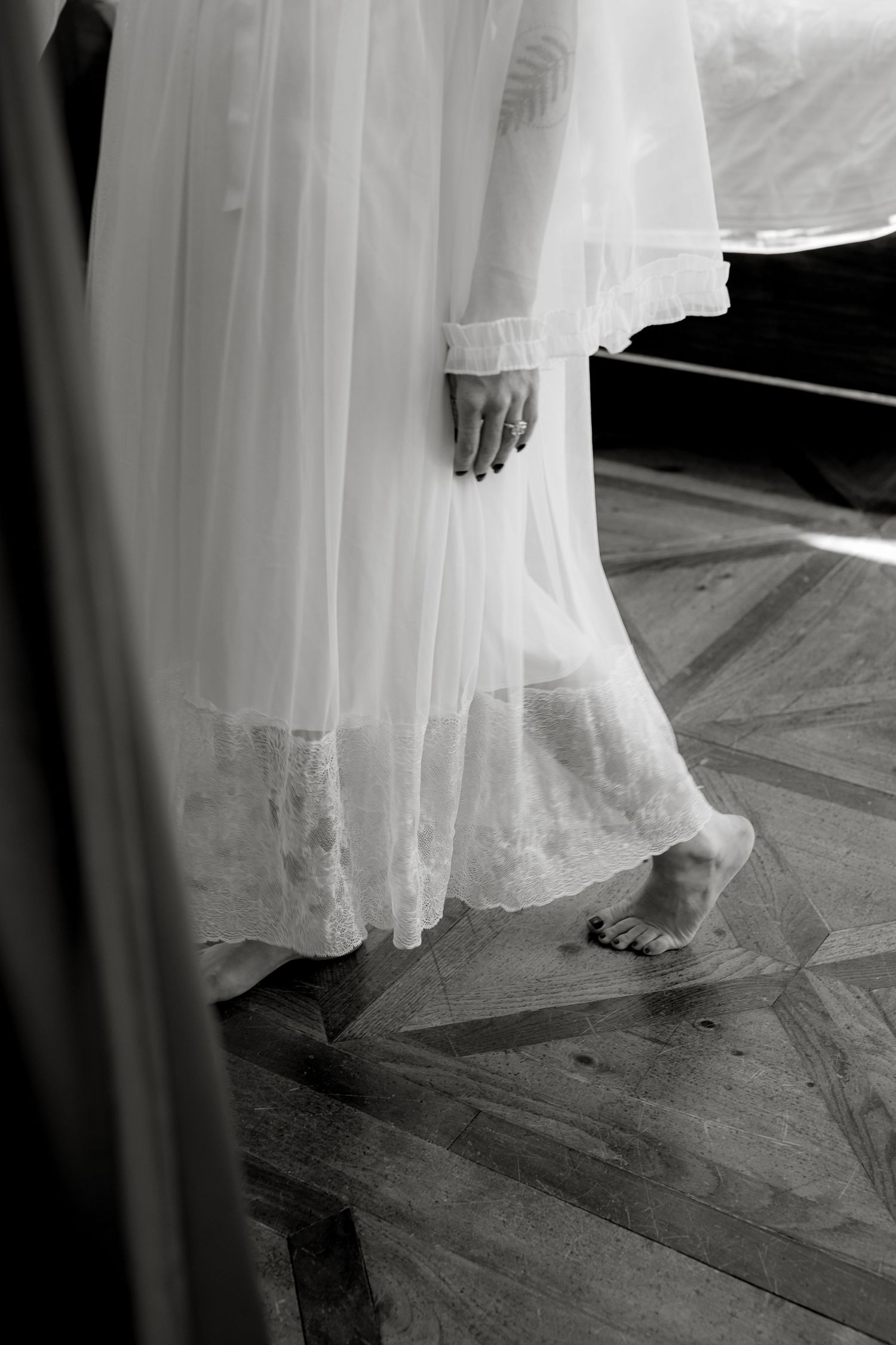 Poetic shot of a bride getting ready for an exclusive Umbrian wedding. Timeless bridal beauty captured by Gradisca Portento Photography.