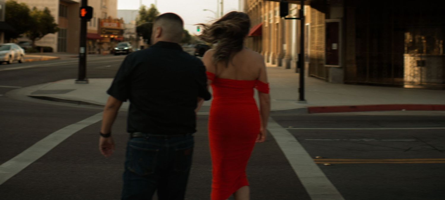 COUPLE PHOTOGRAPHY SESSION IN THE CITY OF FRESNO CALIFORNIA