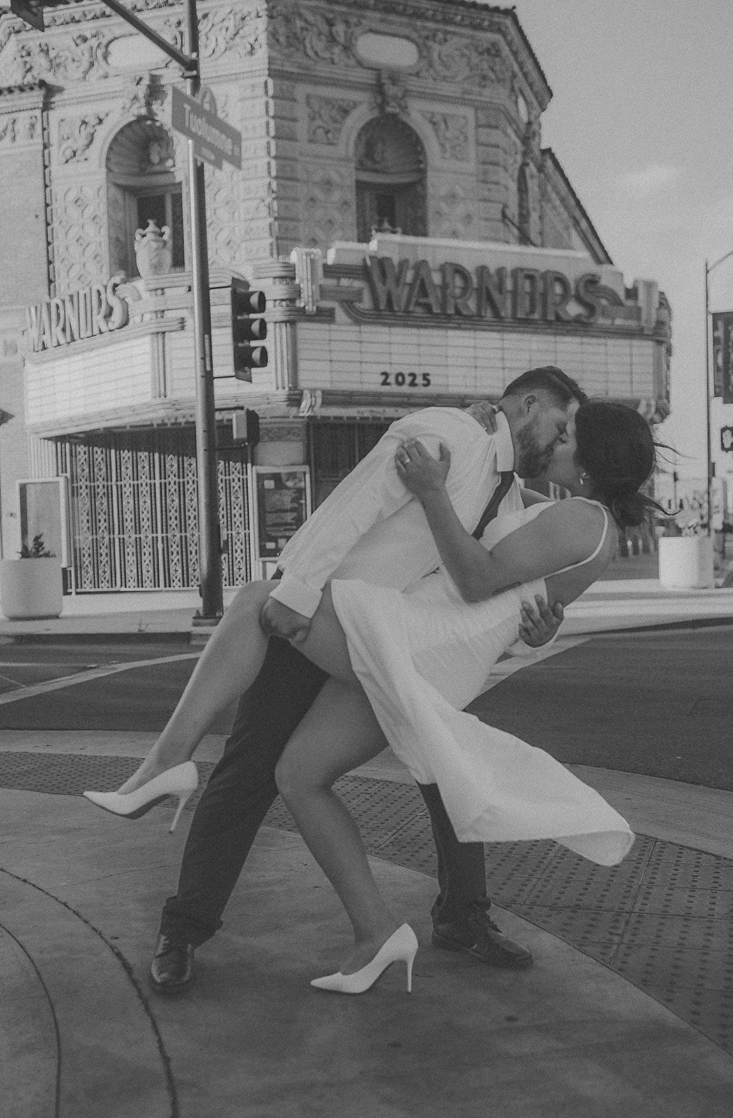 ENGAGEMENT PHOTOS NEXT TO WARNERS THEATHER