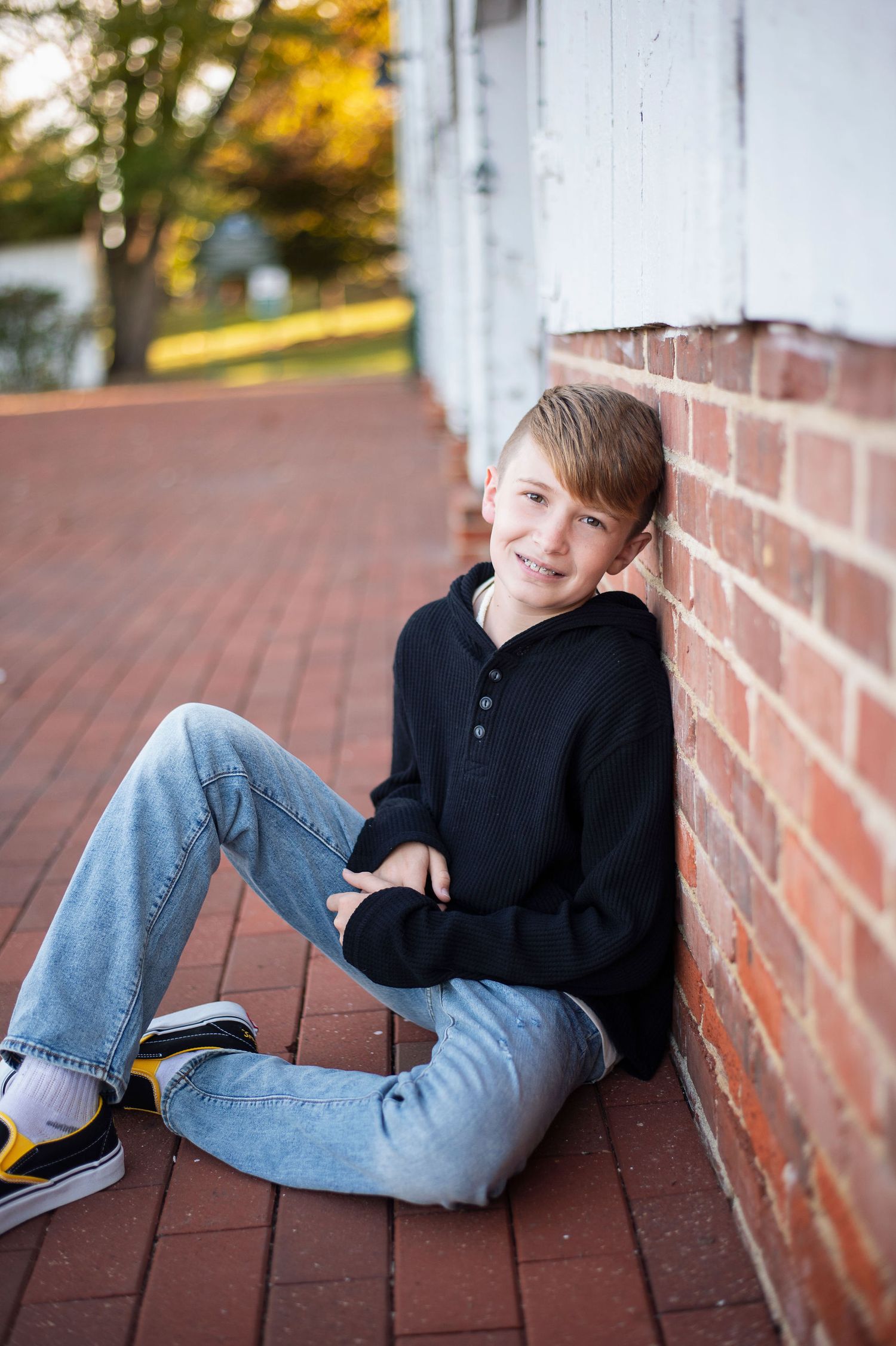 A little cool, a little classic. I love sessions with older kiddos too! Serving Columbus & beyond with portraits made to last.