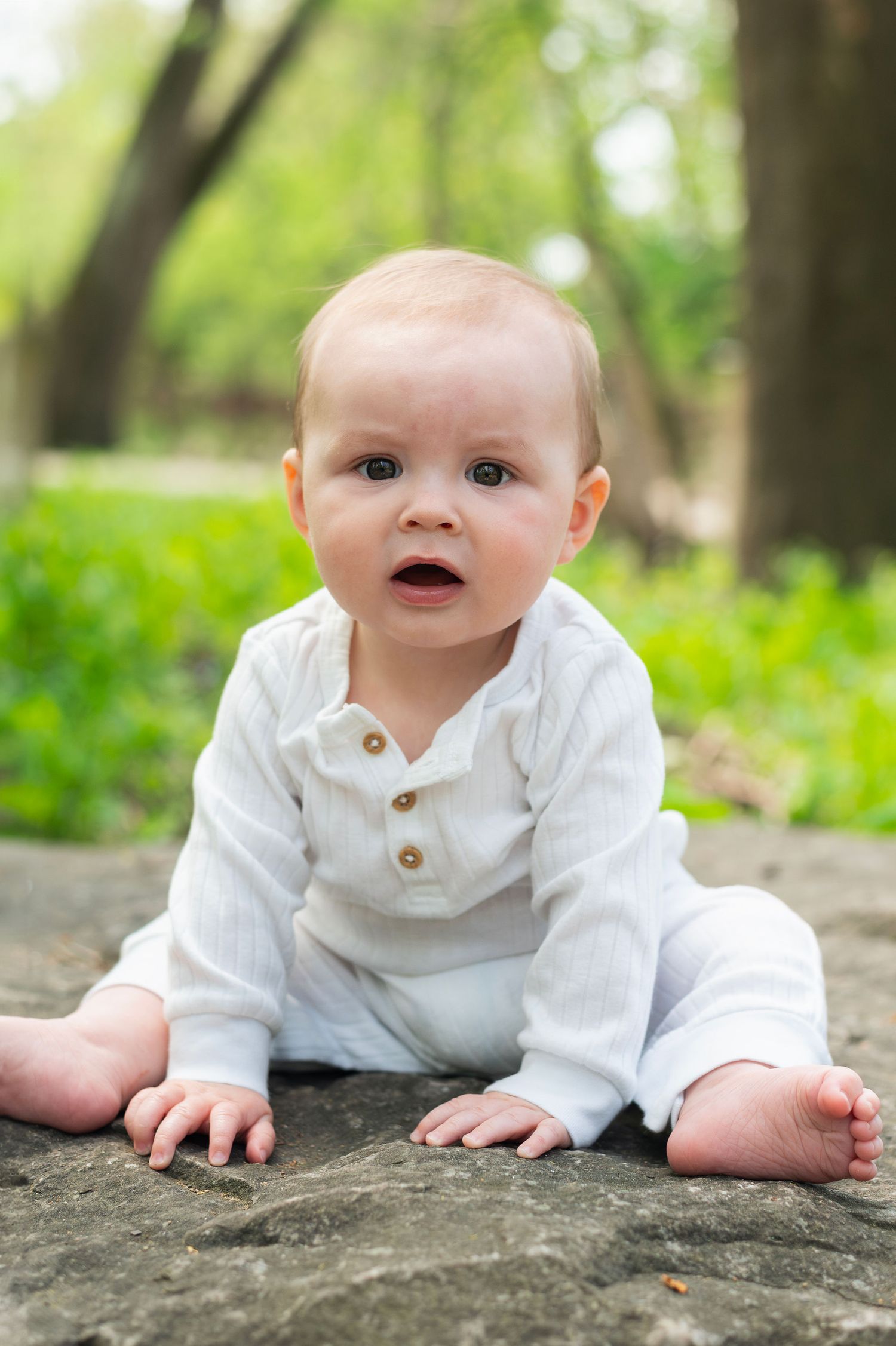 Six little toes and so much personality. A milestone session filled with giggles, wonder, and Gahanna sunshine.