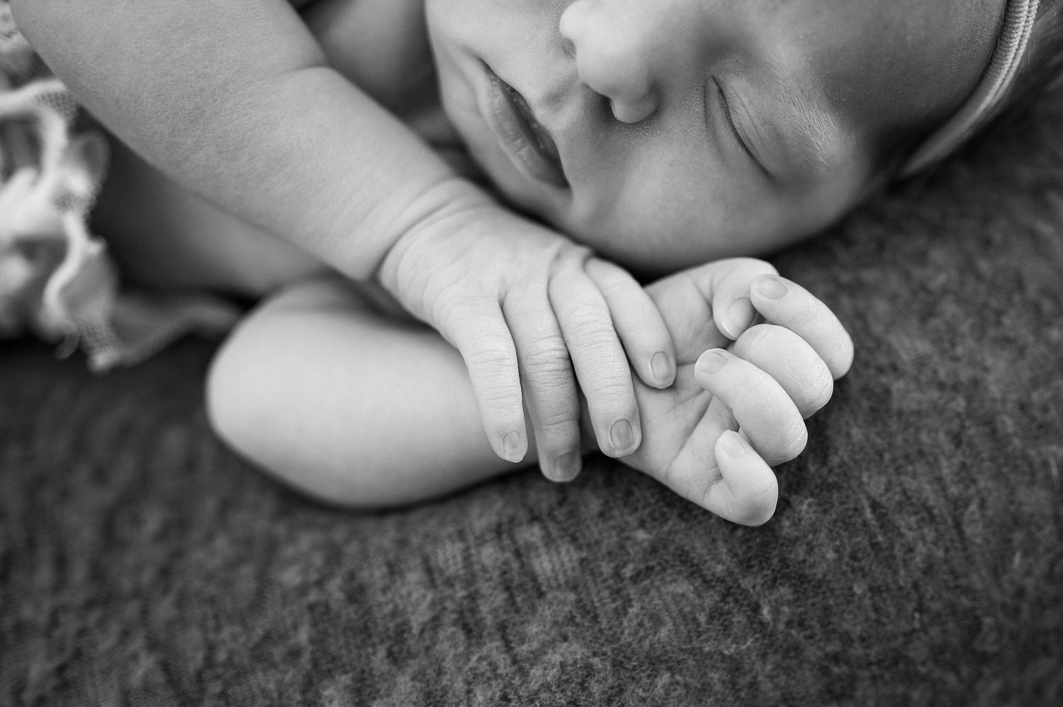 Tiny fingers, tiny dreams. There’s something holy about these first days of life. Columbus newborn photographer.