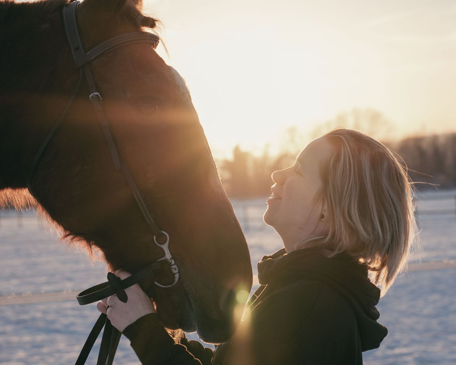 Photographie de portrait avec cheval réalisée lors d’un shooting dédié