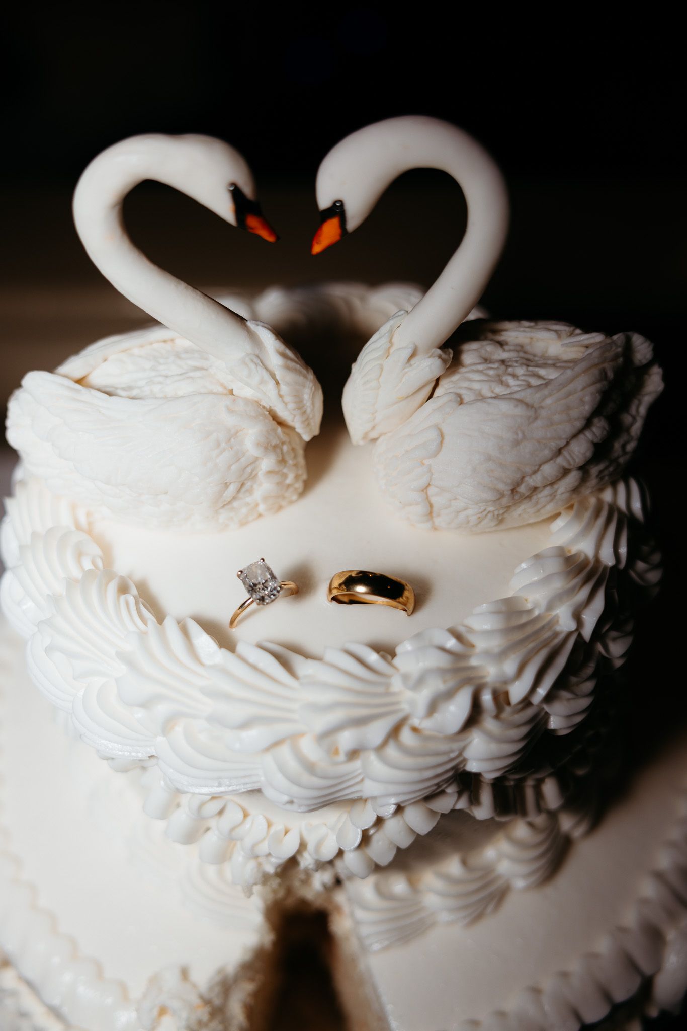 wedding cake photography