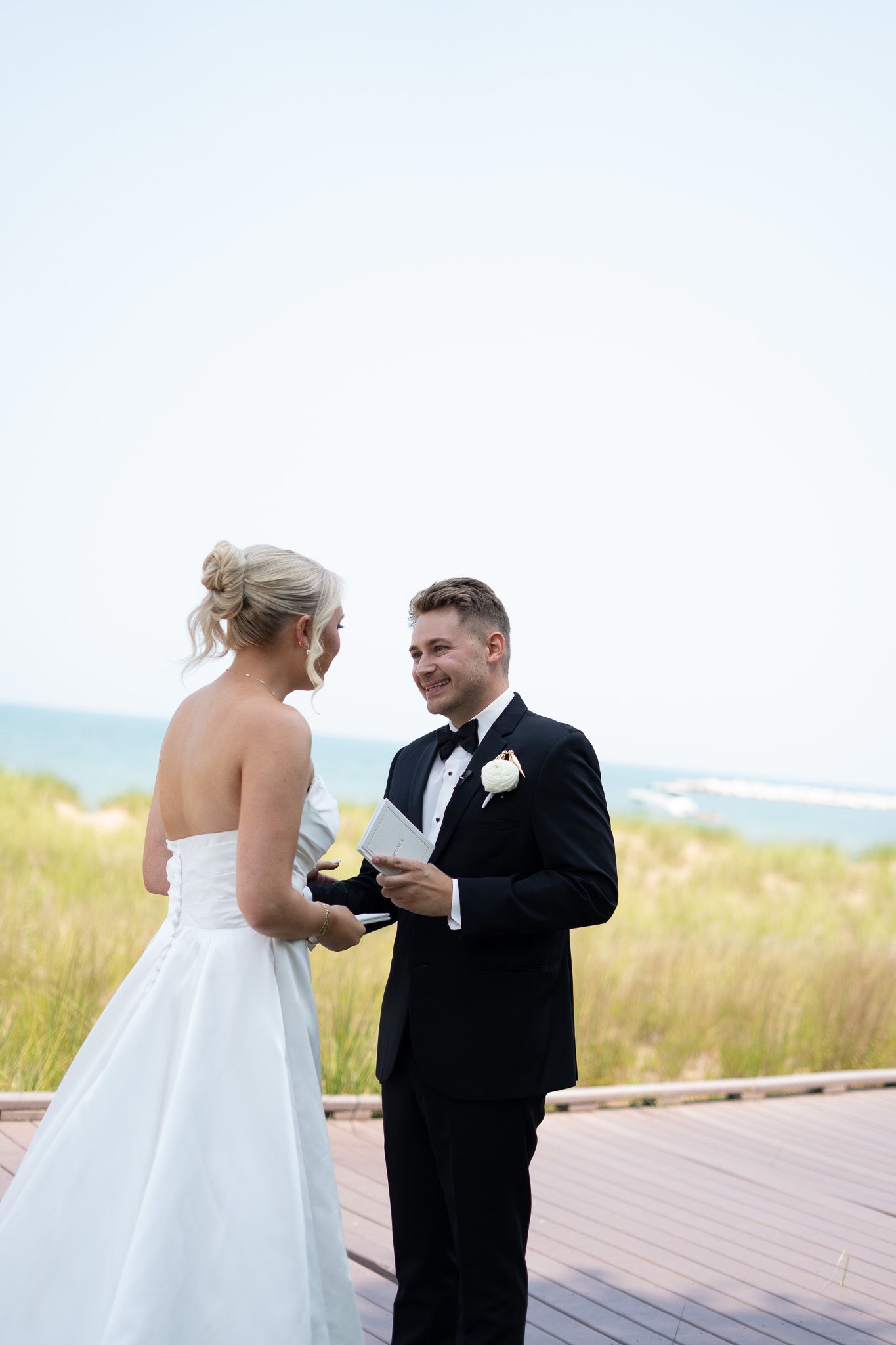 Oklahoma wedding photographer serving Tulsa, OKC, and Dallas. Affordable, high-quality photography for your big day.