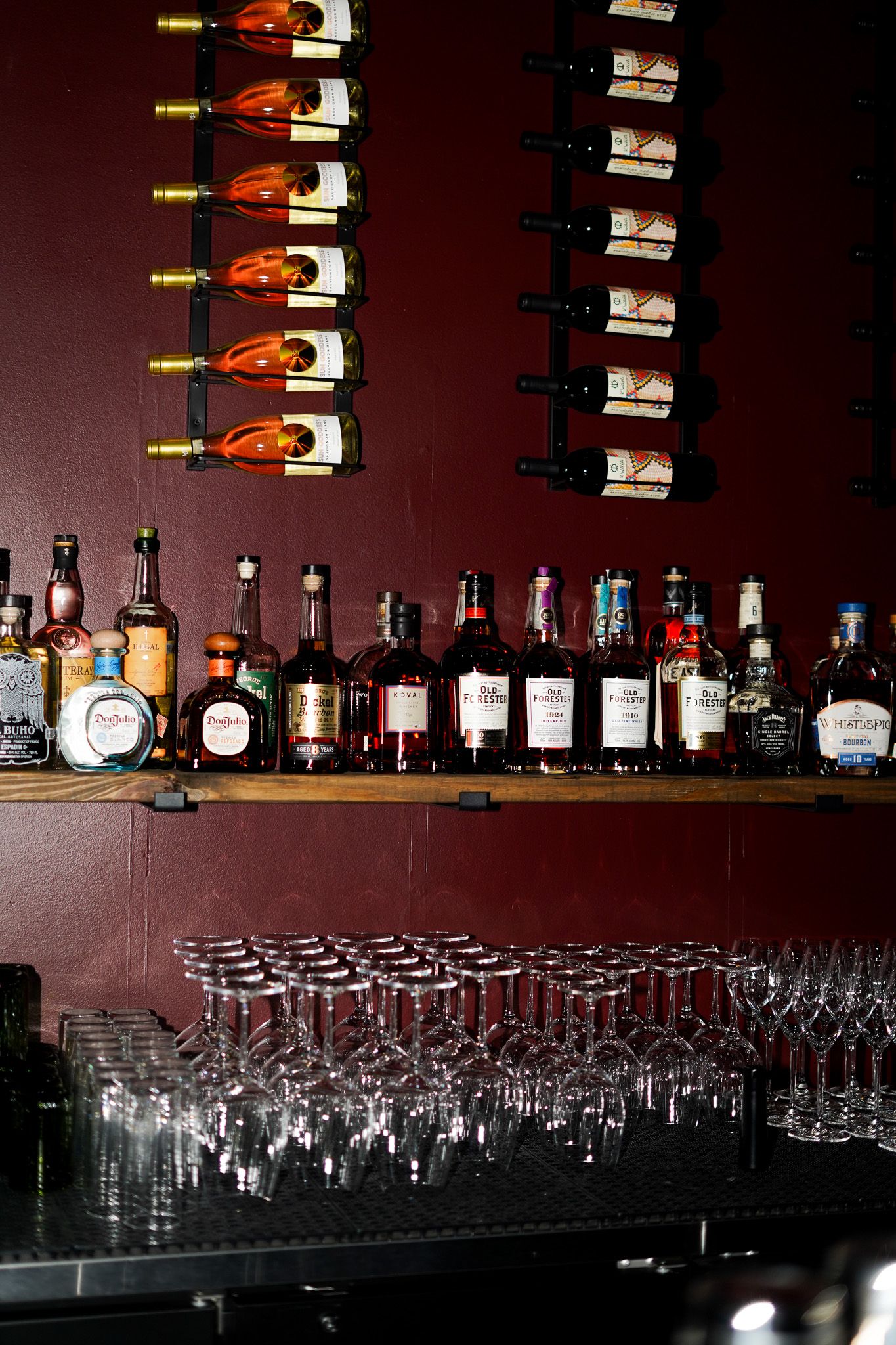 Crisp, bold, true-to-color photography for Oklahoma bars and wineries. Perfect for marketing, branding, and guest experience.