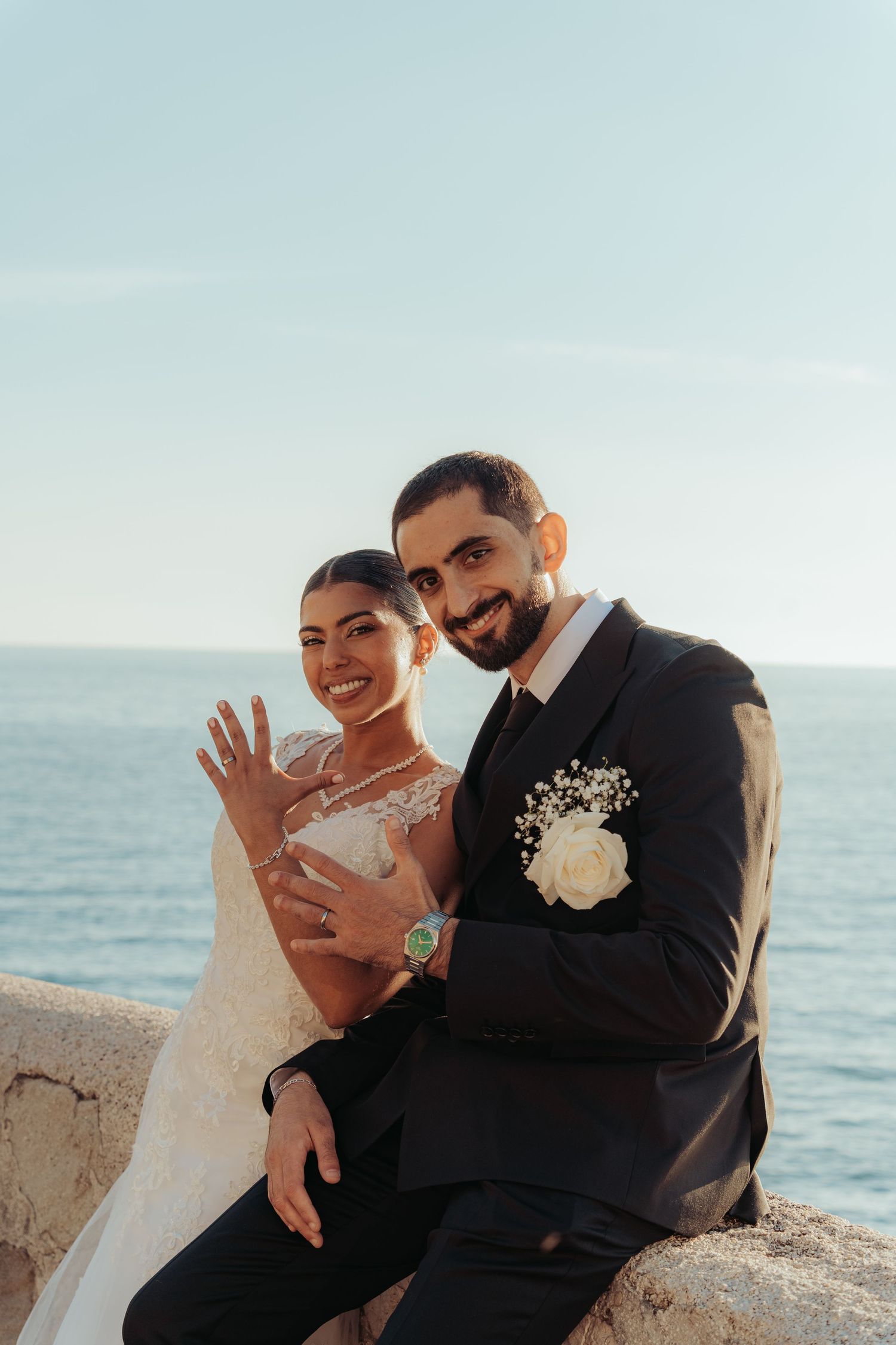 Photographe mariage Nice, images naturelles, élégantes et intemporelles pour capturer chaque émotion de votre journée sur la Côte d’Azur.