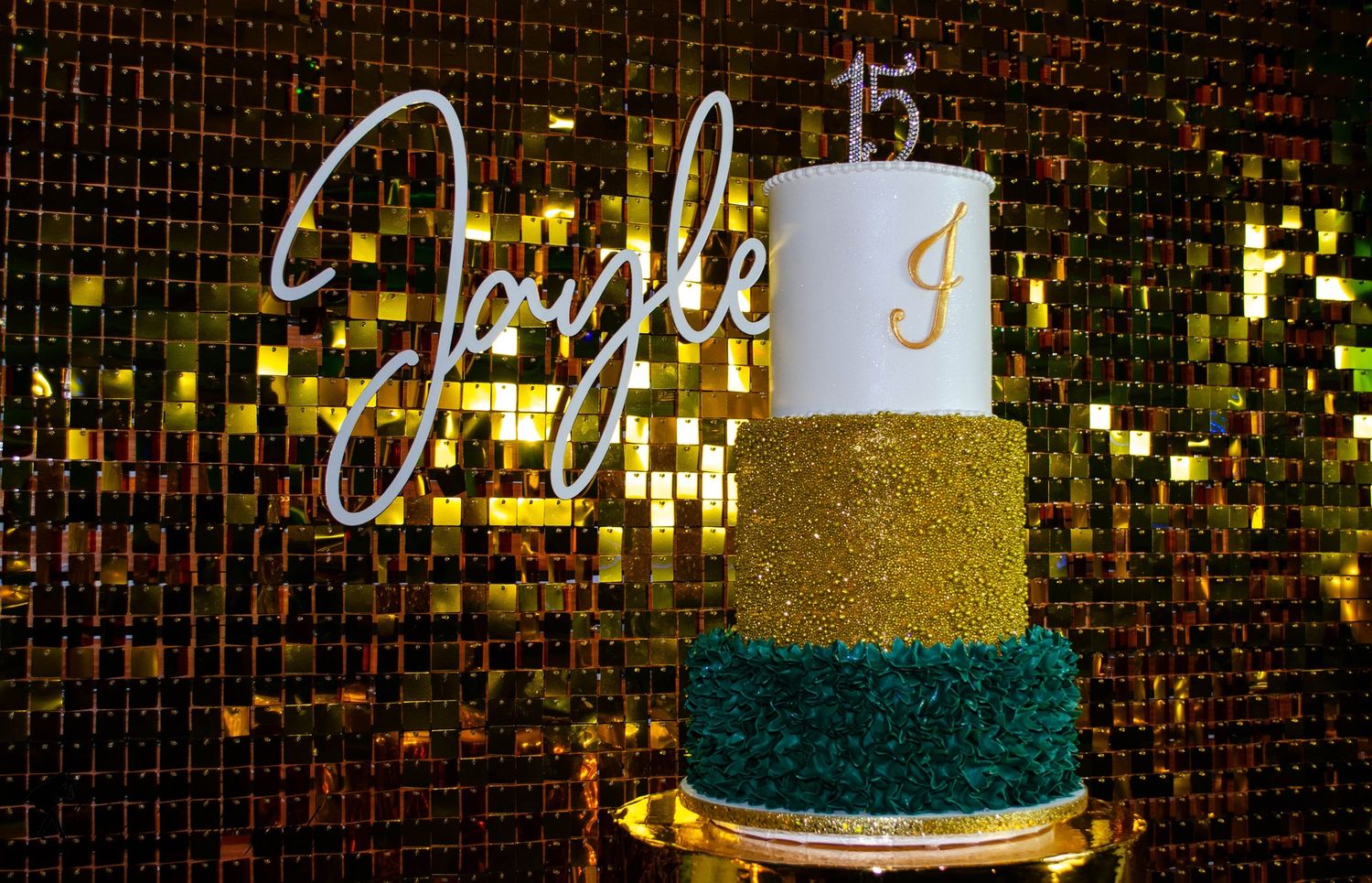 cake decoration