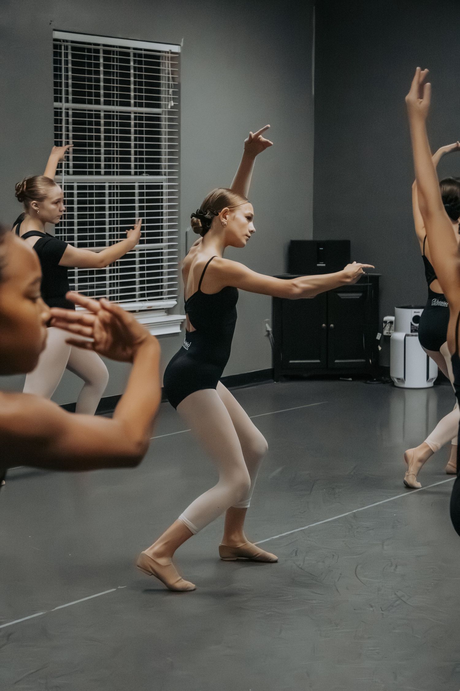 Image of dancers at Victoria's School of Dance