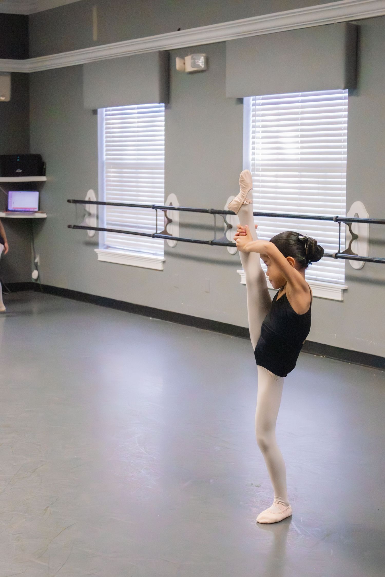 Image of dancers at Victoria's School of Dance