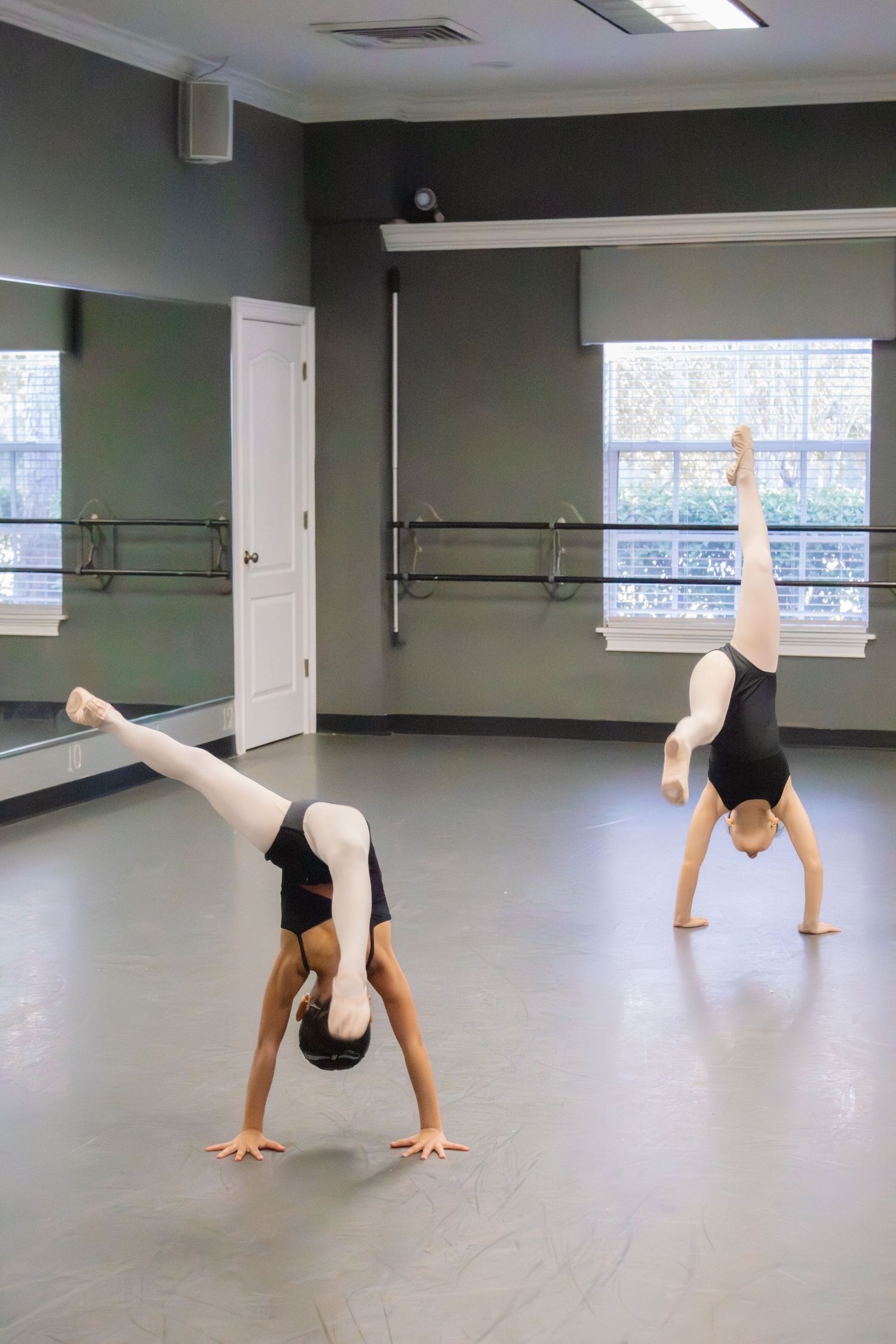 Image of dancers at Victoria's School of Dance