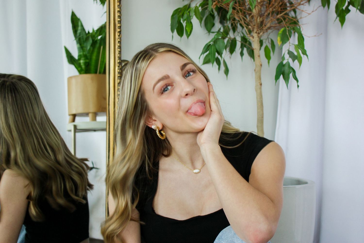 Image of Emma from headshot photoshoot