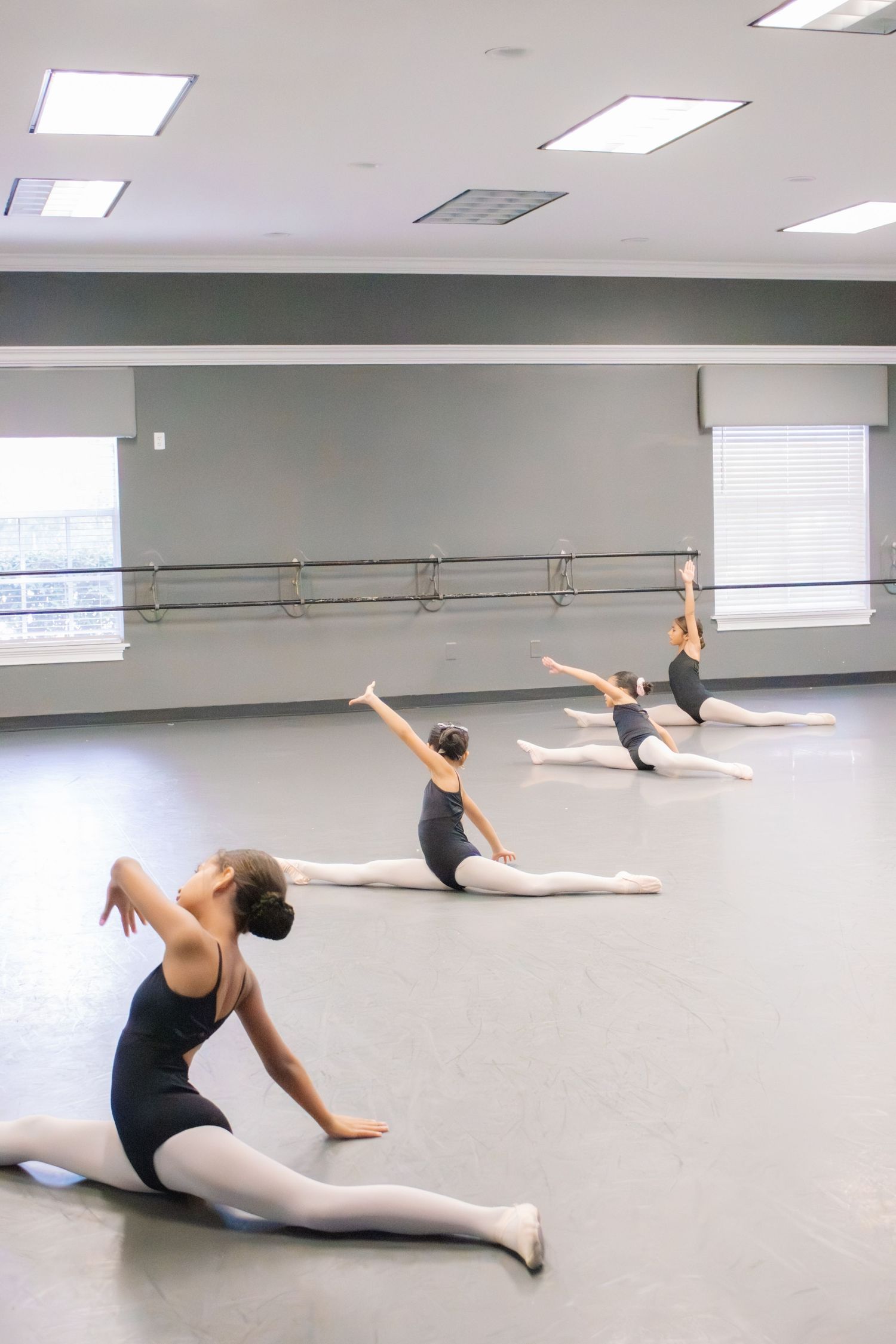 Image of dancers at Victoria's School of Dance