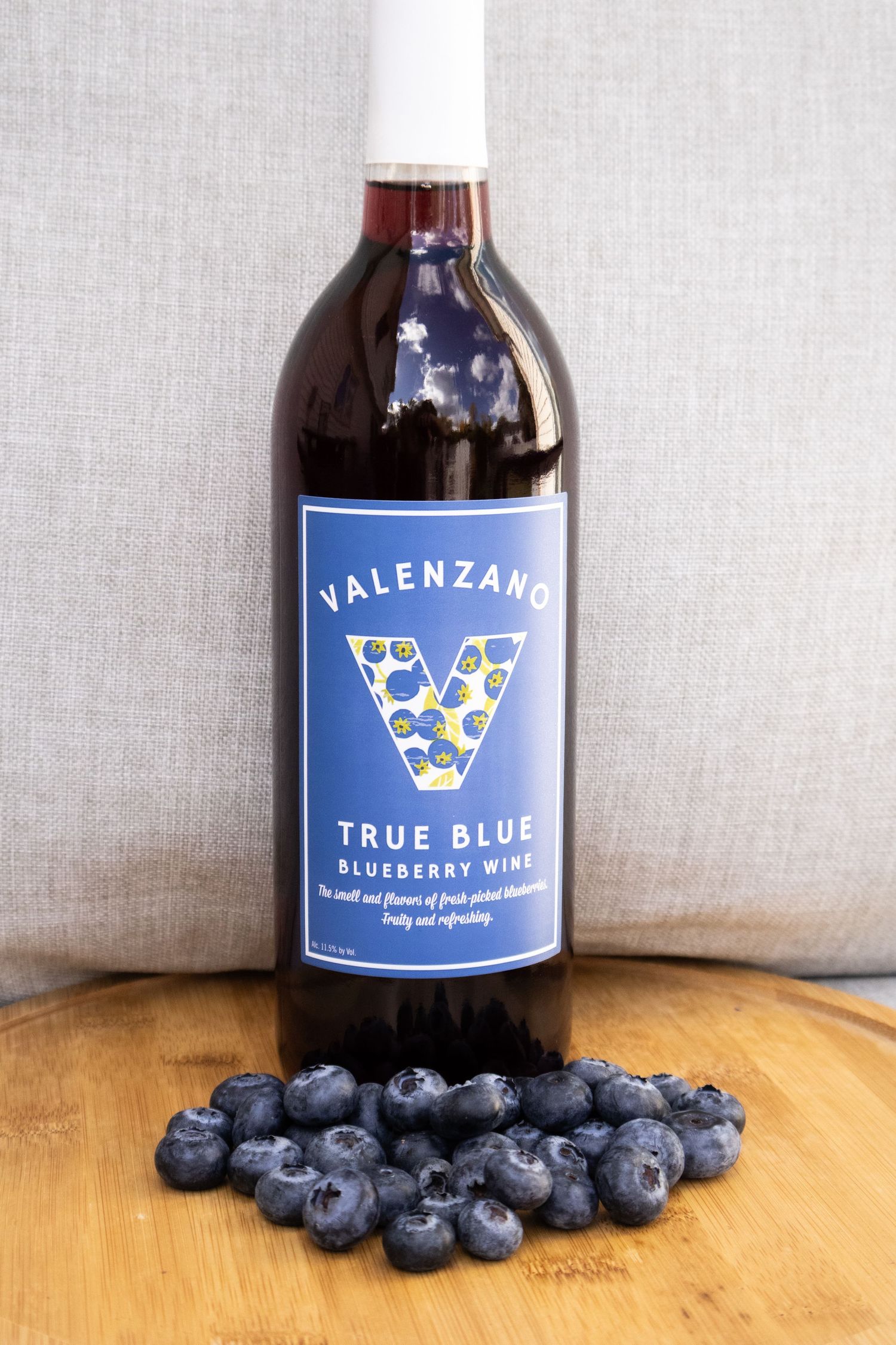 Image of Valenzano Blueberry Wine