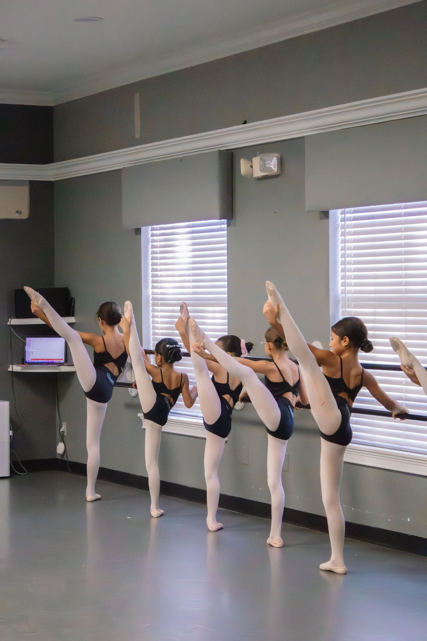 Image of dancers at Victoria's School of Dance