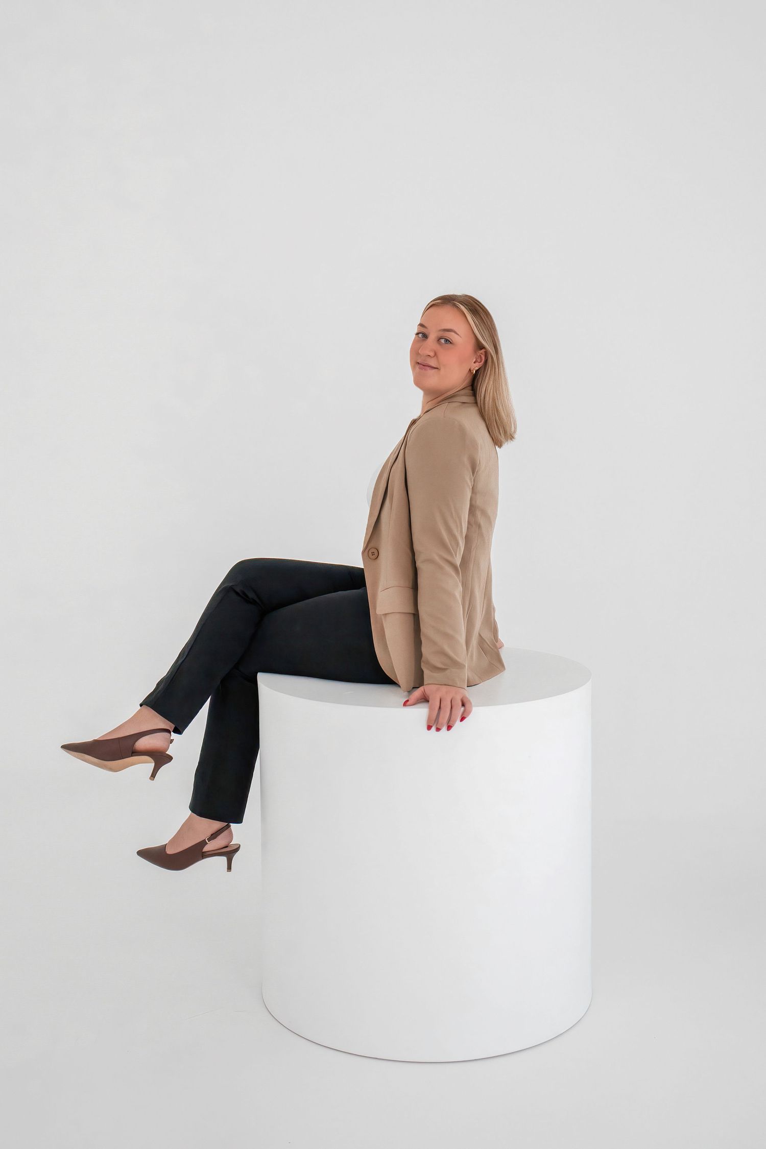 Image of Becka posing