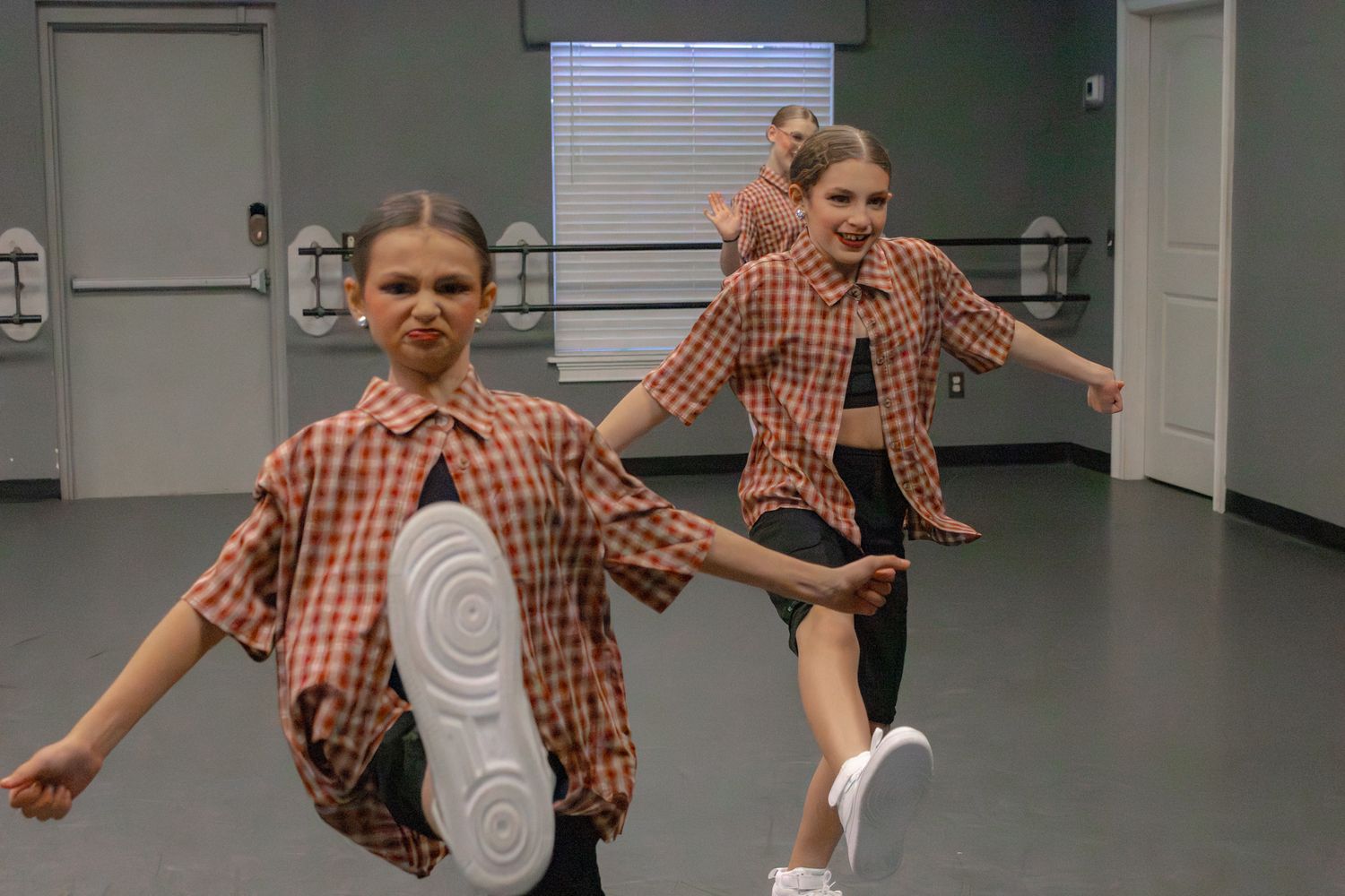 Image of Victoria's School of Dance dancers dancing at their dress rehearsal