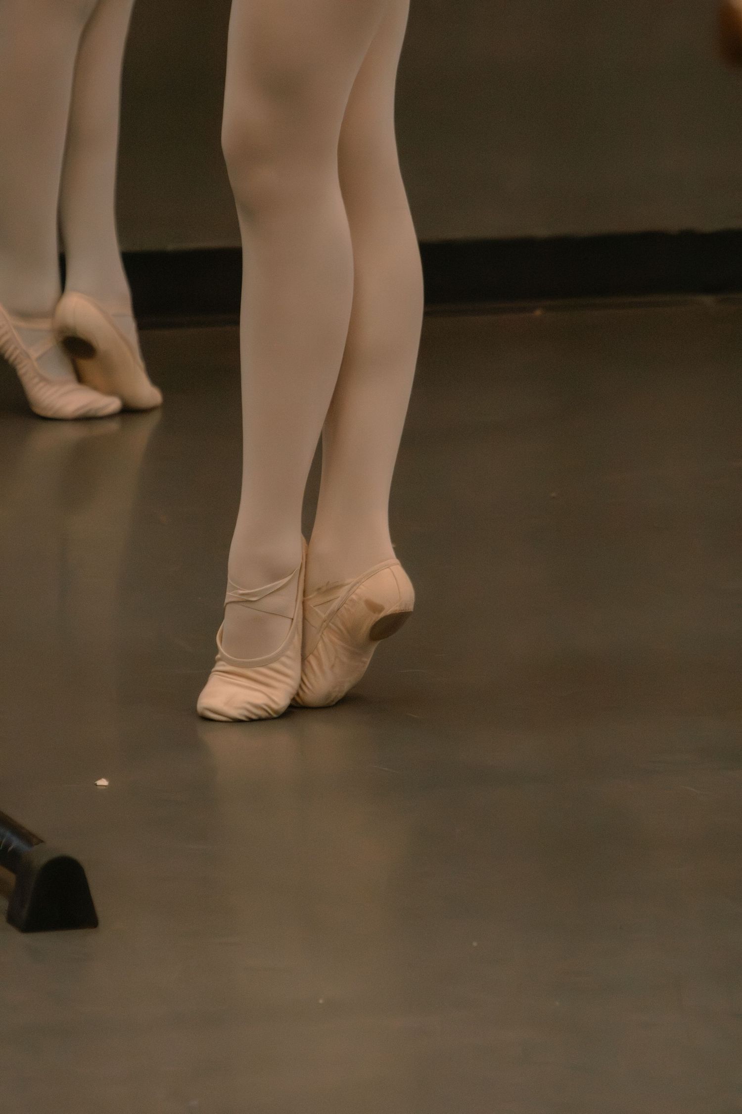 Image of dancers at Victoria's School of Dance
