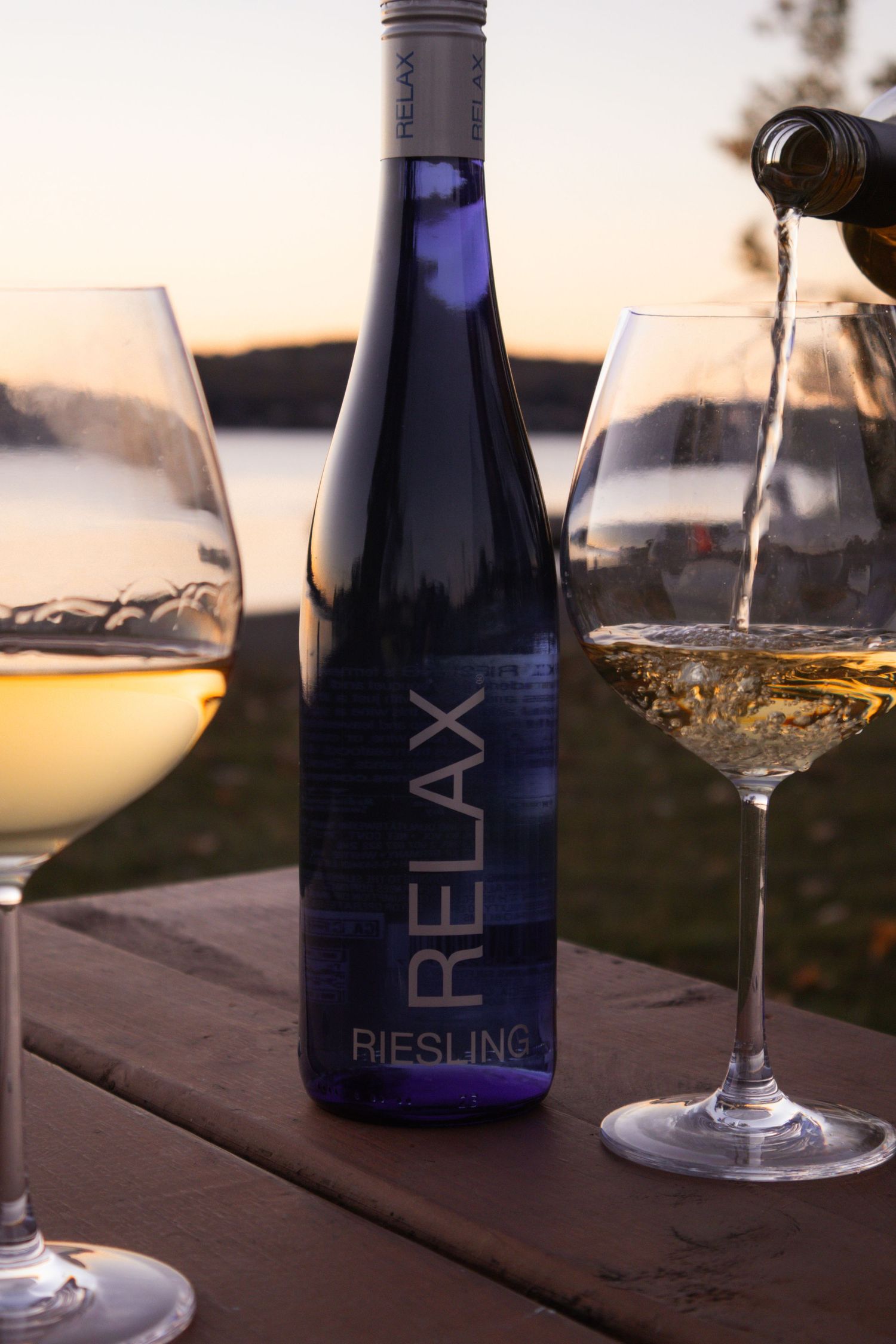 Image from an evening at the lake photoshoot