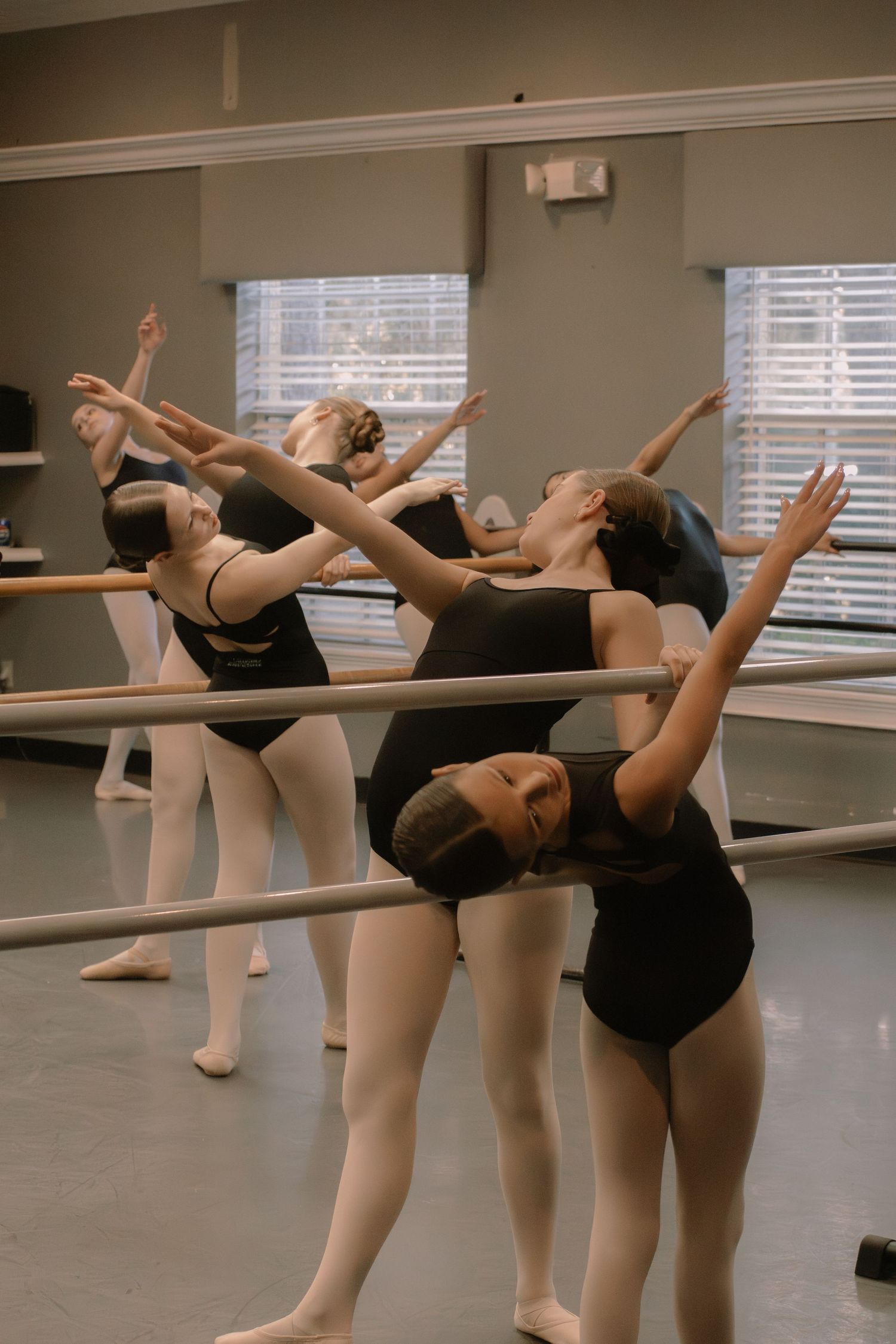 Image of dancers at Victoria's School of Dance
