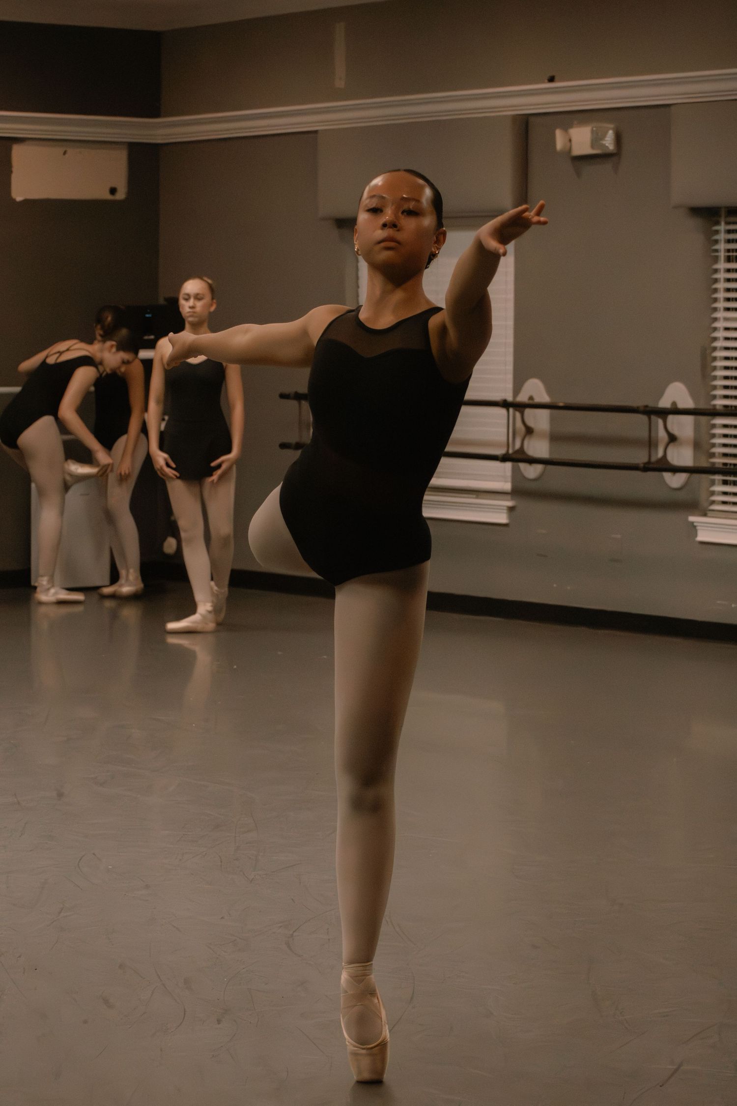 Image of dancers at Victoria's School of Dance