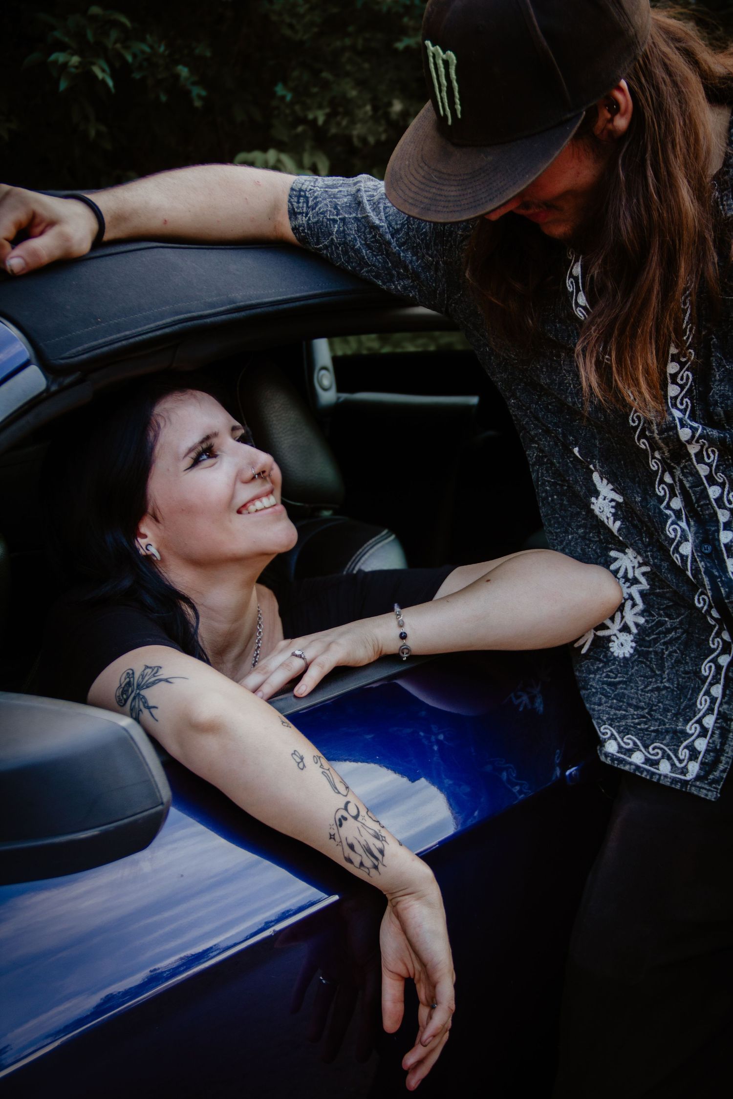 Car couple photoshoot