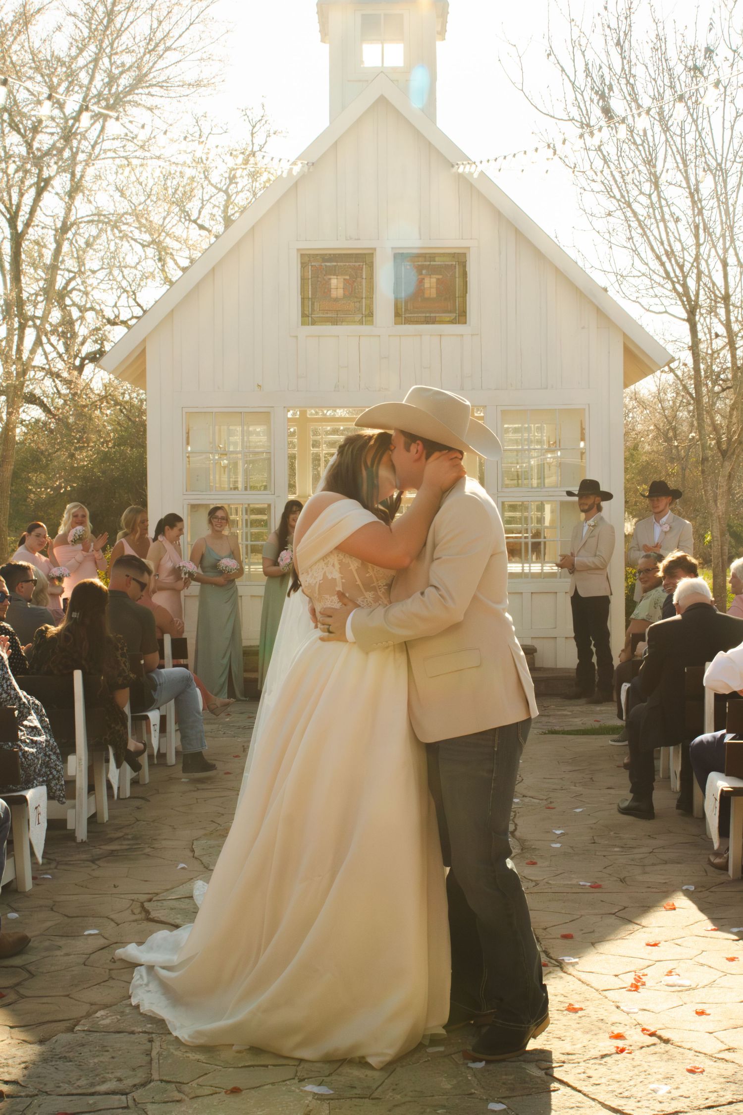 The kiss!