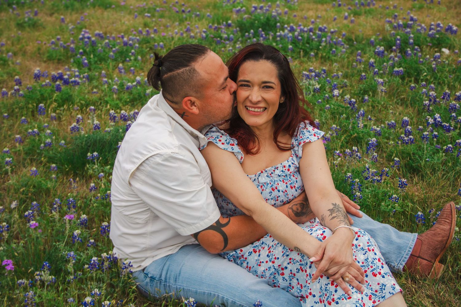 Bluebonnet couples' photos